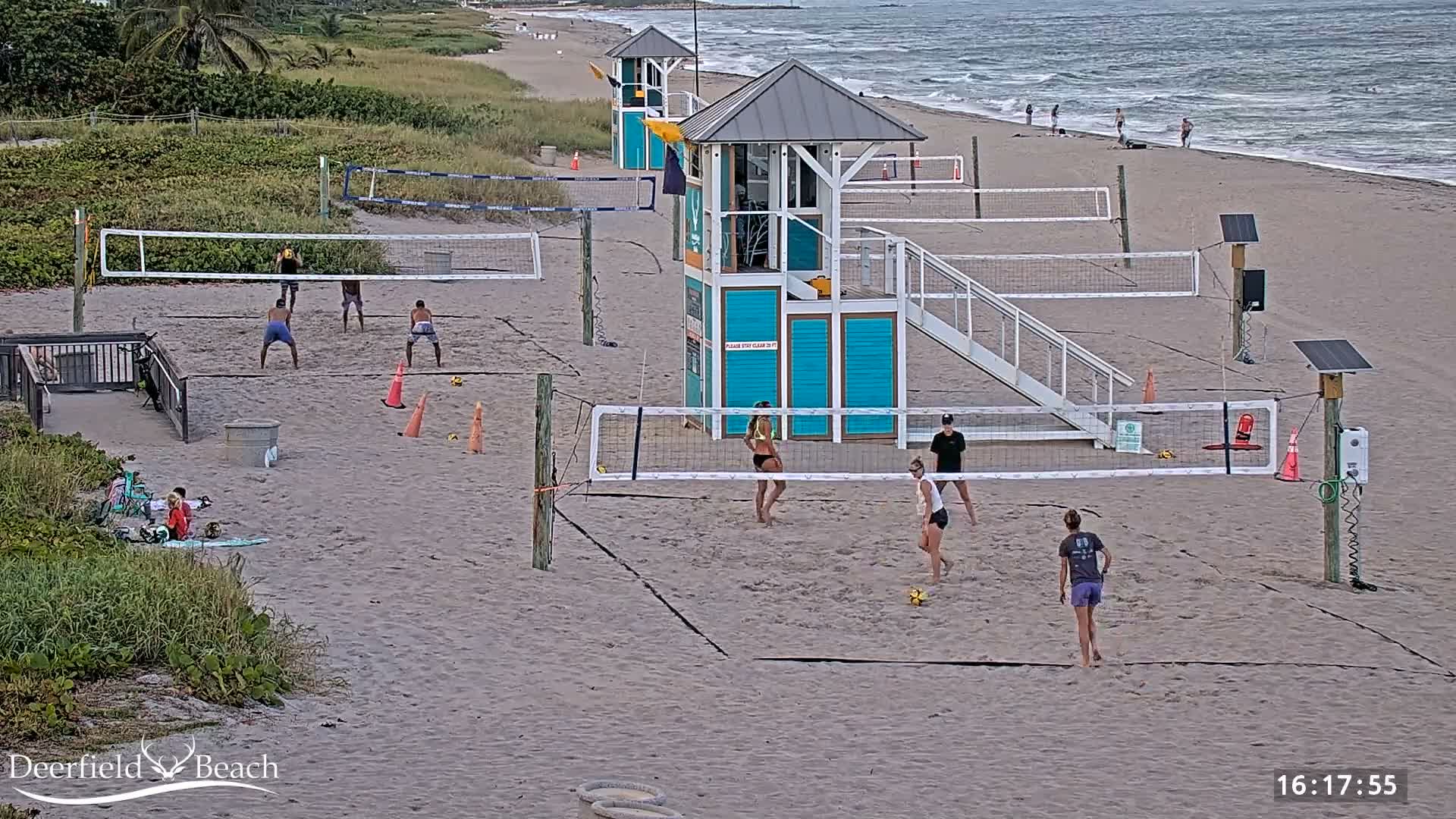 Deerfield Beach City Coast Volleyball Courts Live Cam - Deerfield Beach, Broward, Florida, USA