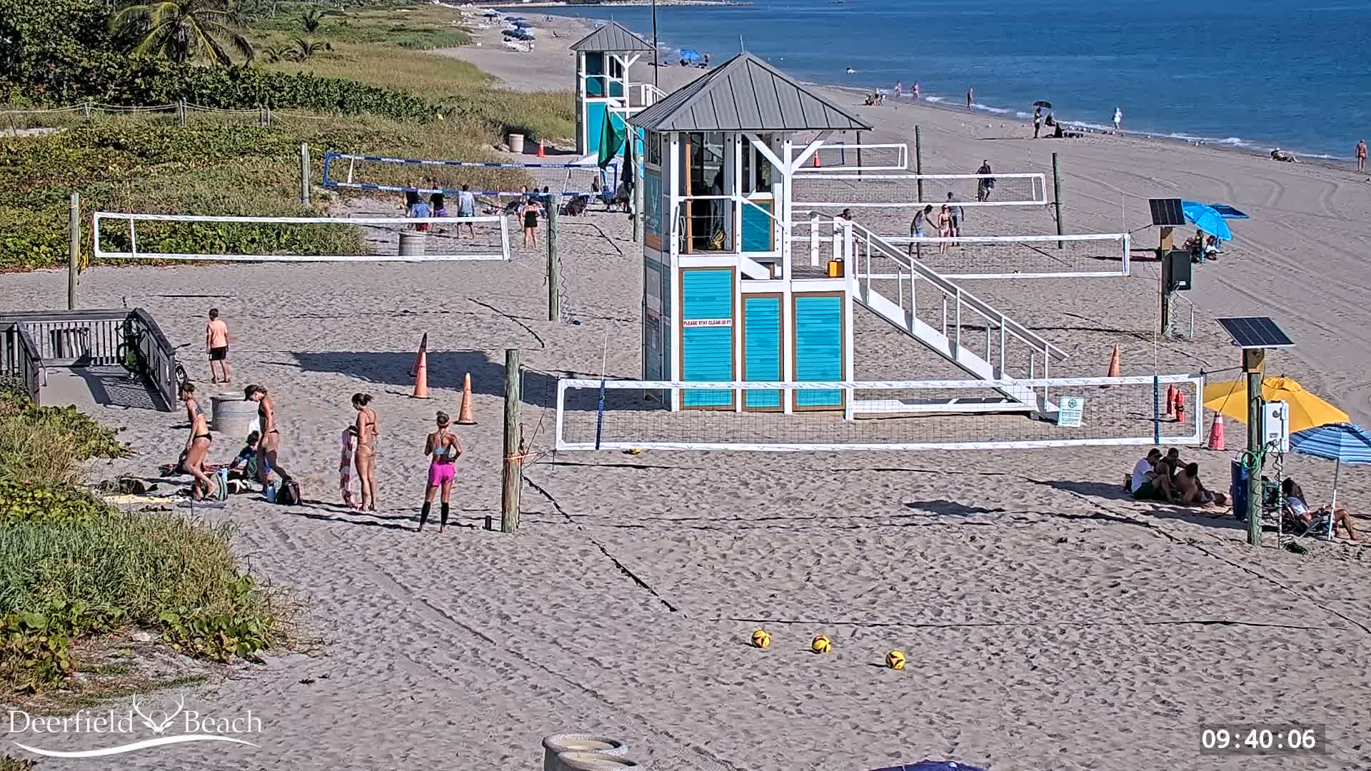 Deerfield Beach City Coast Volleyball Courts Live Cam - Deerfield Beach, Broward, Florida, USA