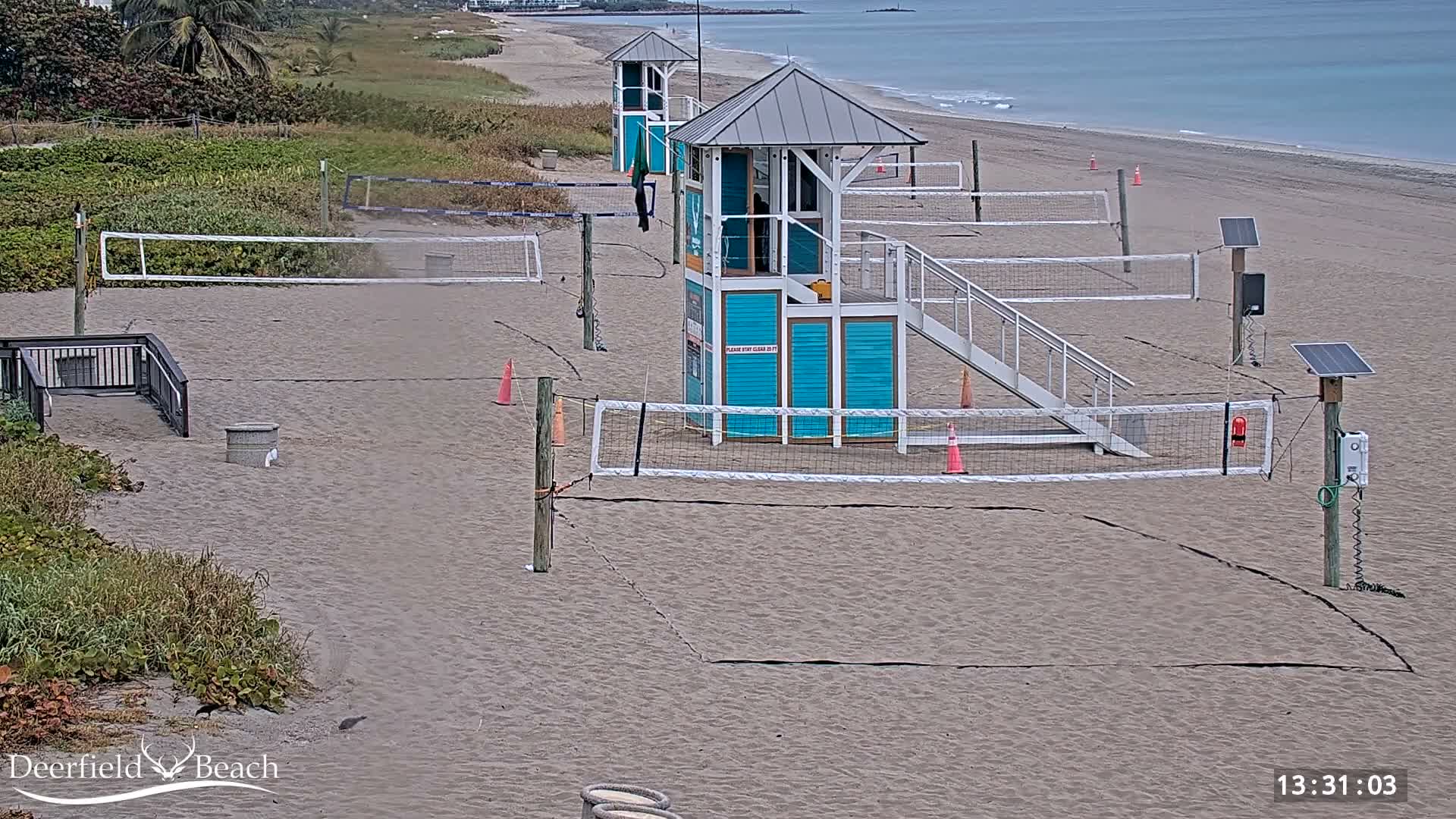Deerfield Beach City Coast Volleyball Courts Live Cam - Deerfield Beach, Broward, Florida, USA