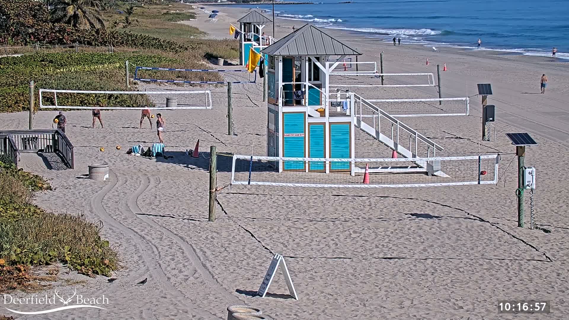 Deerfield Beach City Coast Volleyball Courts Live Cam - Deerfield Beach, Broward, Florida, USA