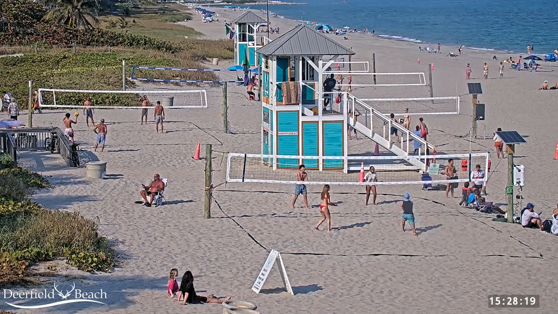 Deerfield Beach City Coast Volleyball Courts Live Cam - Deerfield Beach, Broward, Florida, USA