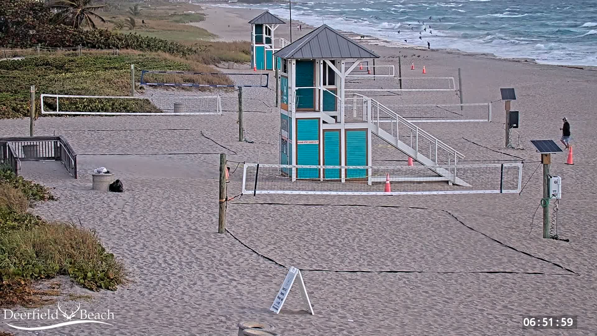 Deerfield Beach City Coast Volleyball Courts Live Cam - Deerfield Beach, Broward, Florida, USA