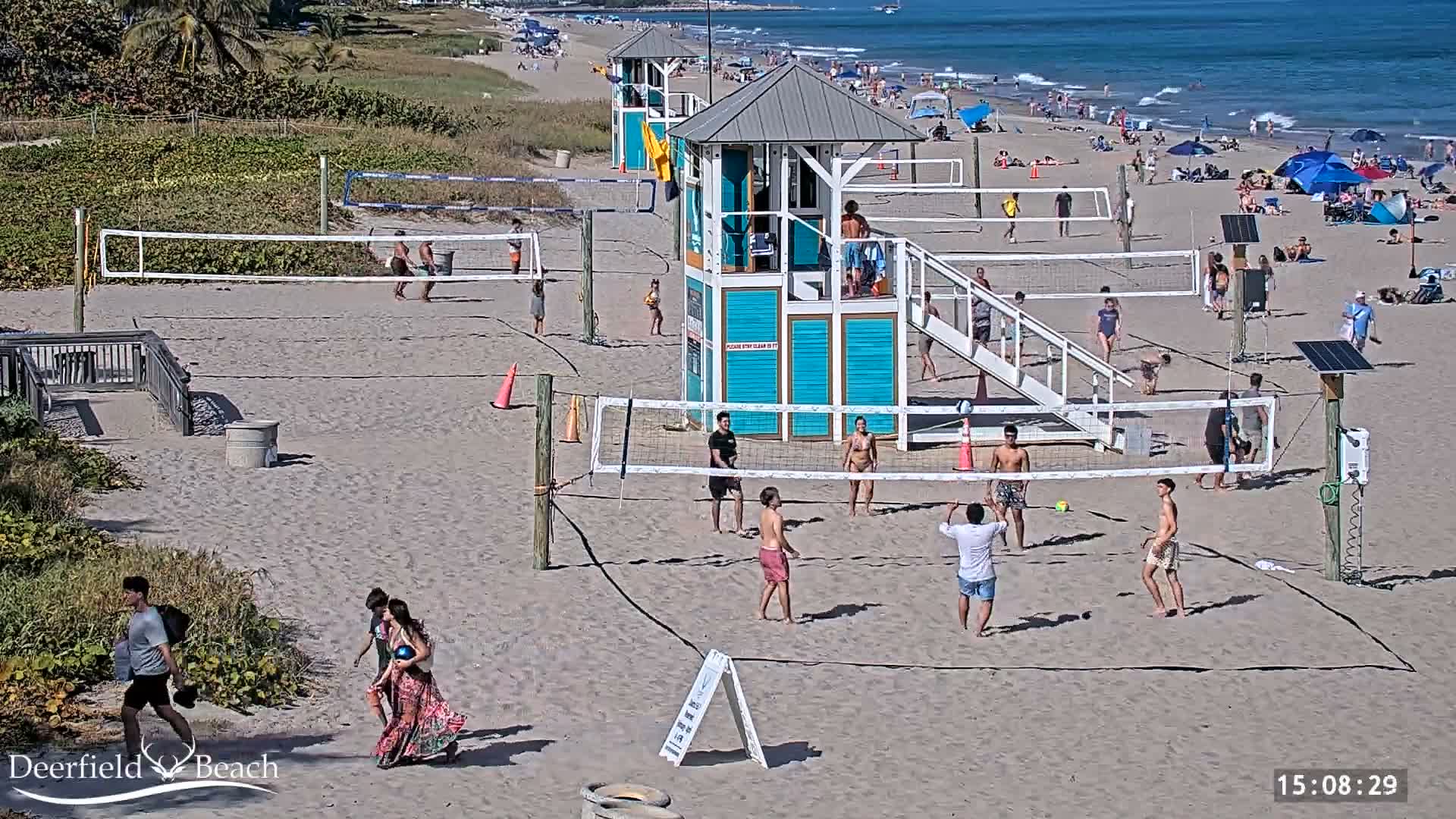 Deerfield Beach City Coast Volleyball Courts Live Cam - Deerfield Beach, Broward, Florida, USA