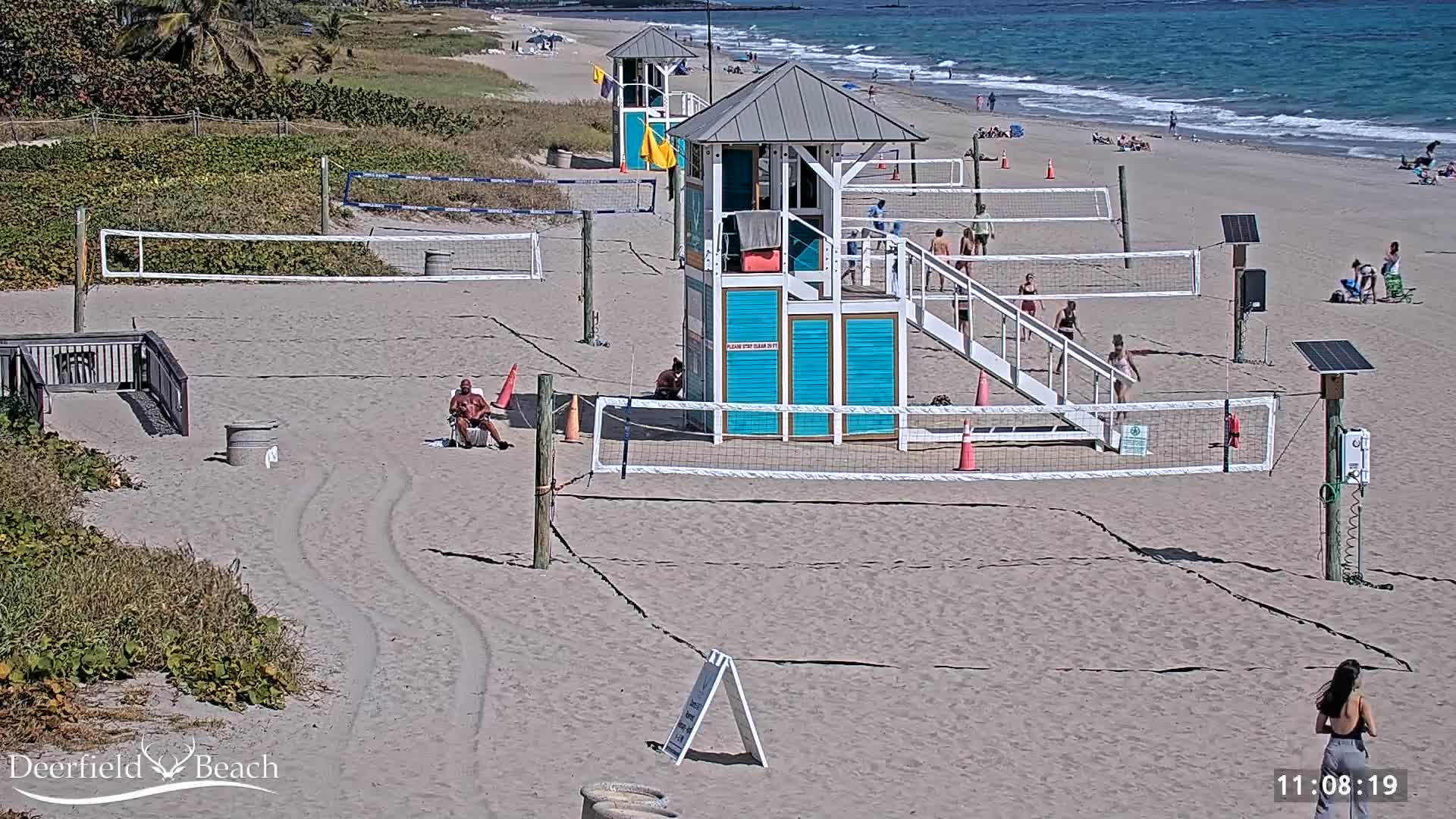 Deerfield Beach City Coast Volleyball Courts Live Cam - Deerfield Beach, Broward, Florida, USA
