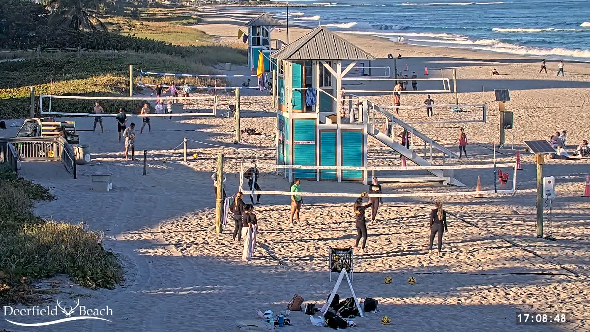 Deerfield Beach City Coast Volleyball Courts Live Cam - Deerfield Beach, Broward, Florida, USA