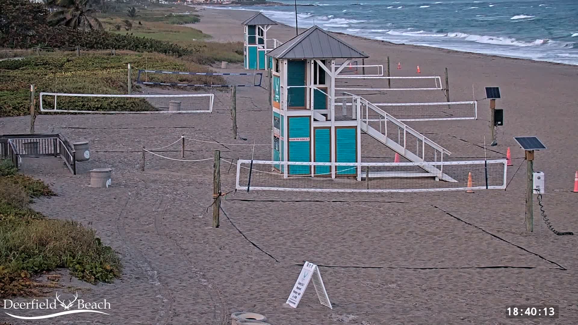 Deerfield Beach City Coast Volleyball Courts Live Cam - Deerfield Beach, Broward, Florida, USA