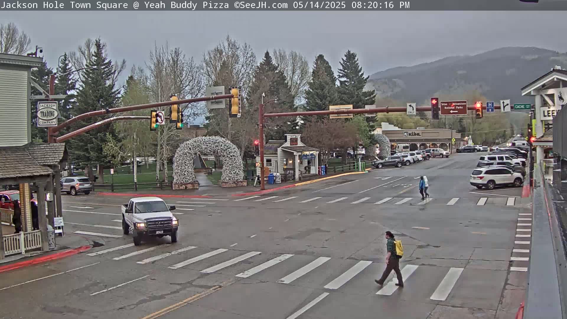 Jackson Hole, Jackson Town Square Live Cam - Jackson, Teton, Wyoming, USA