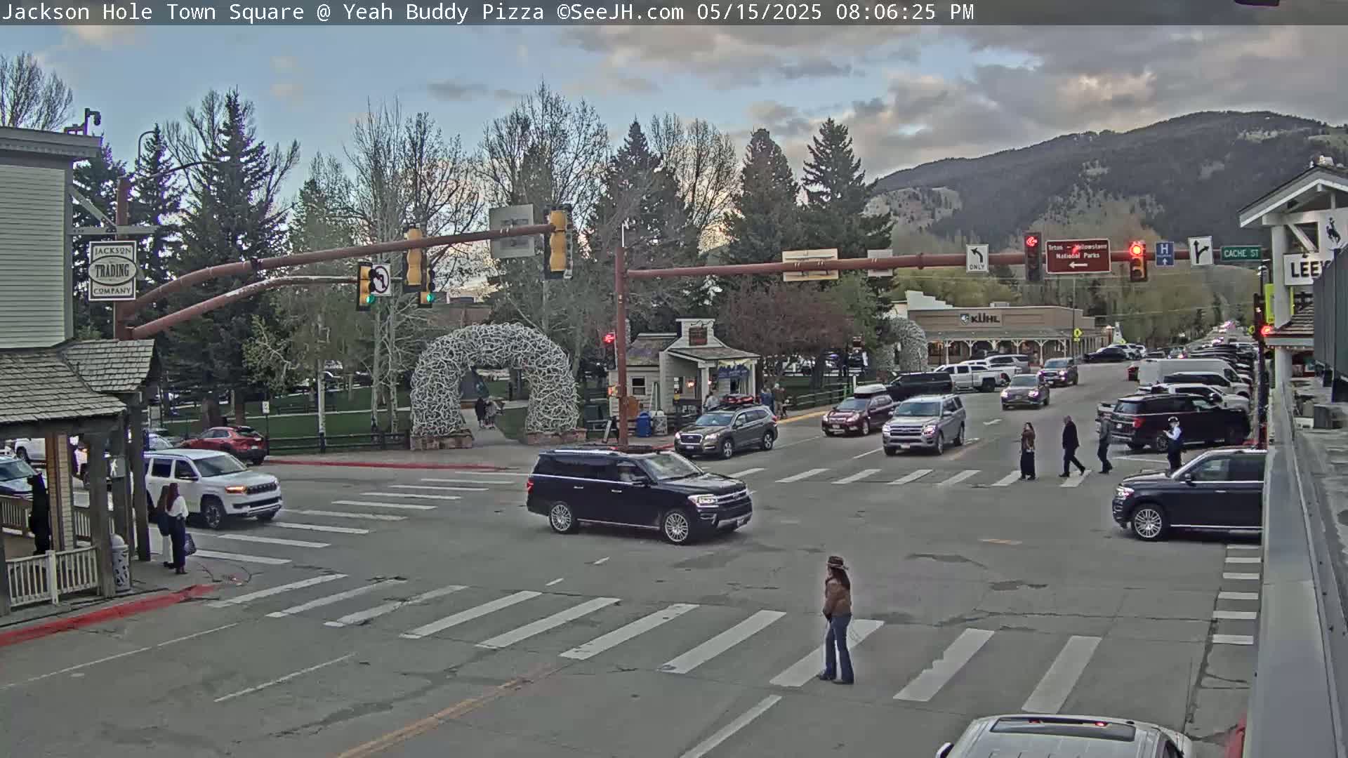 Jackson Hole, Jackson Town Square Live Cam - Jackson, Teton, Wyoming, USA