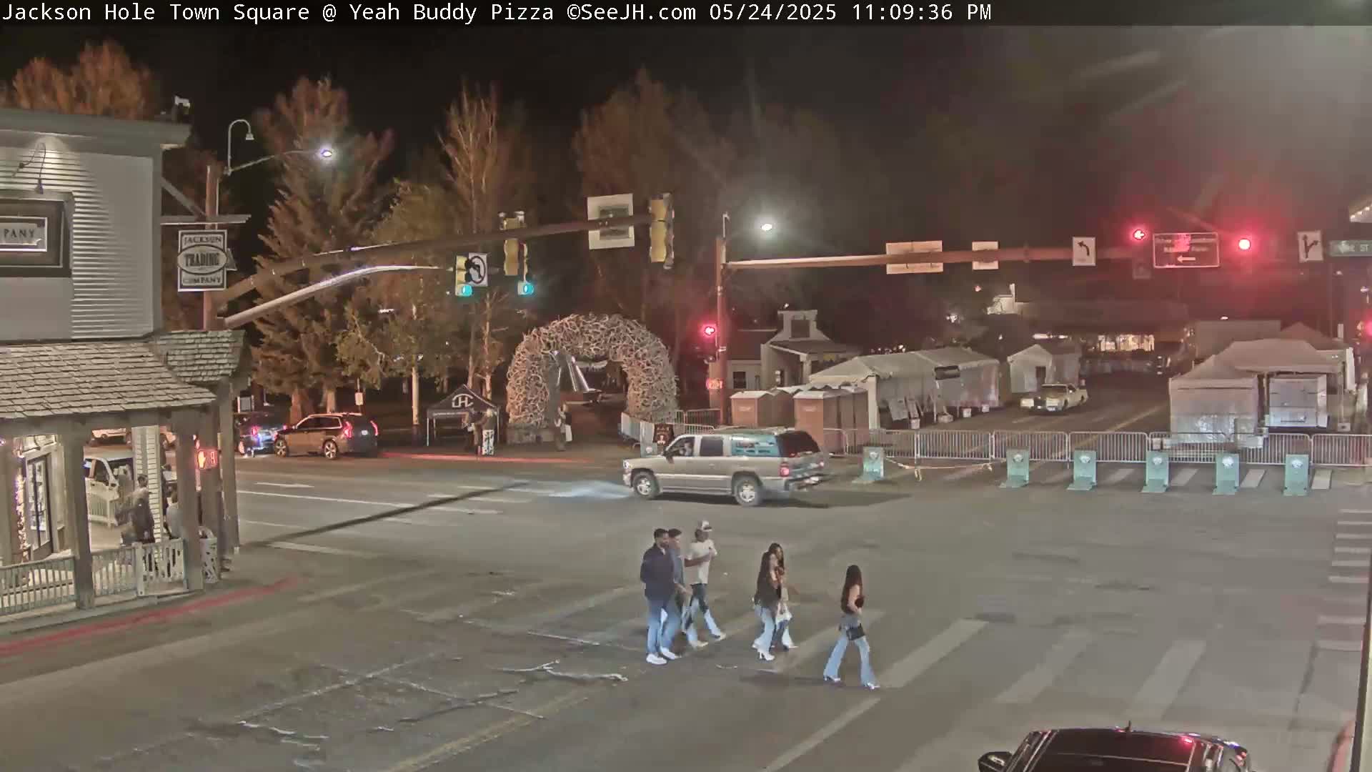 Jackson Hole, Jackson Town Square Live Cam - Jackson, Teton, Wyoming, USA