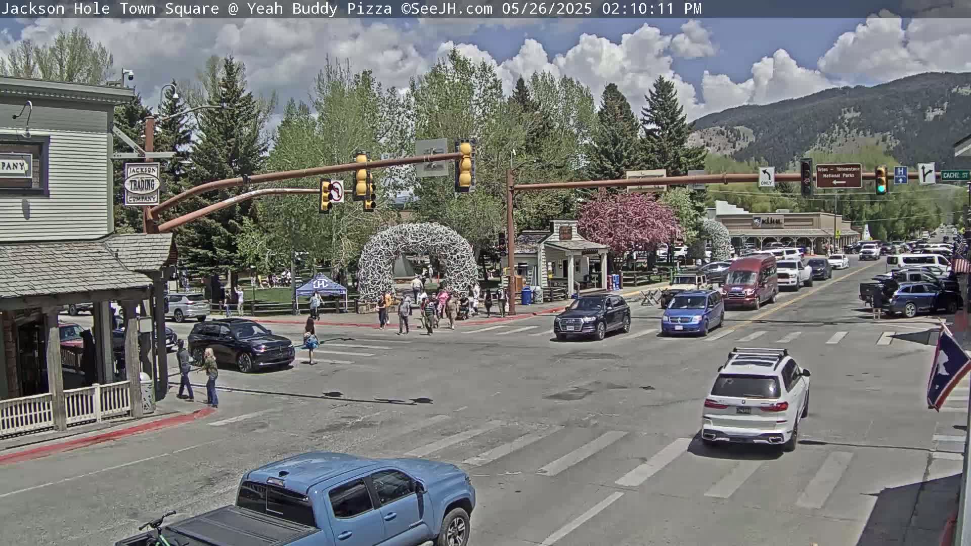 Jackson Hole, Jackson Town Square Live Cam - Jackson, Teton, Wyoming, USA