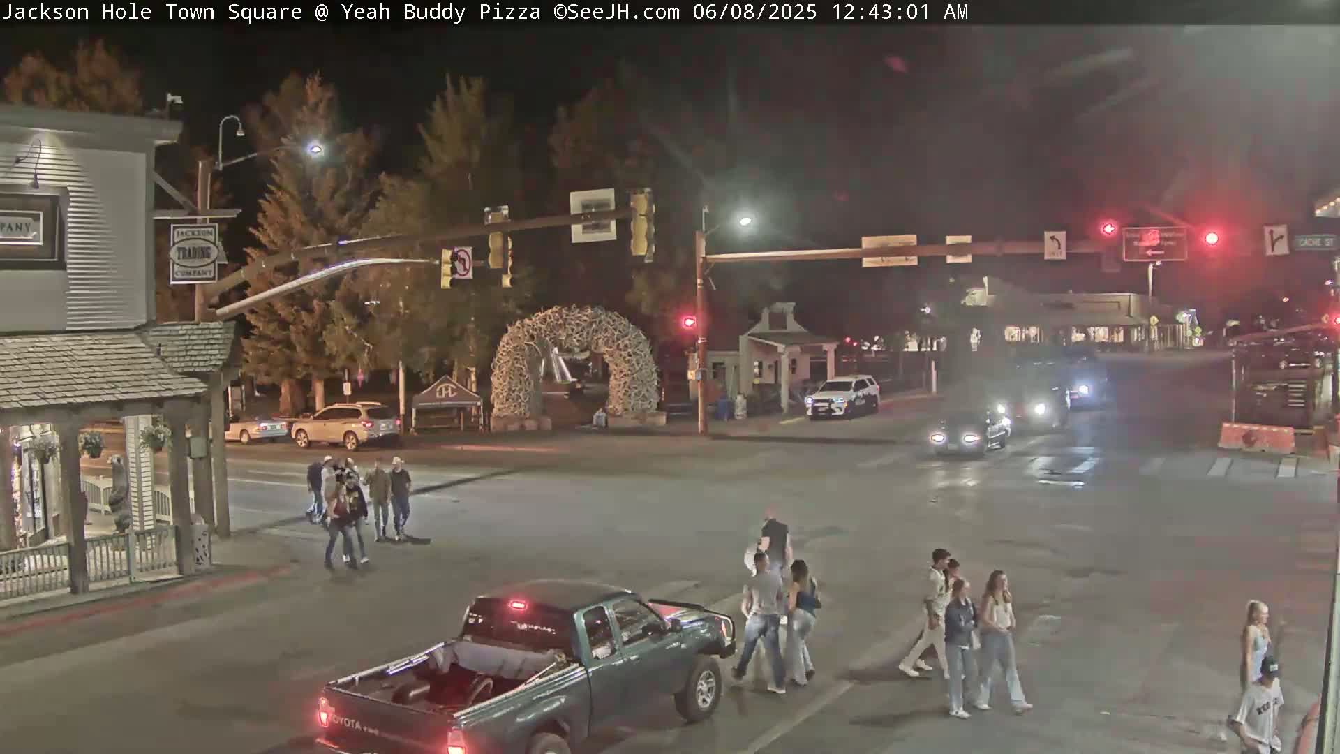 Jackson Hole, Jackson Town Square Live Cam - Jackson, Teton, Wyoming, USA