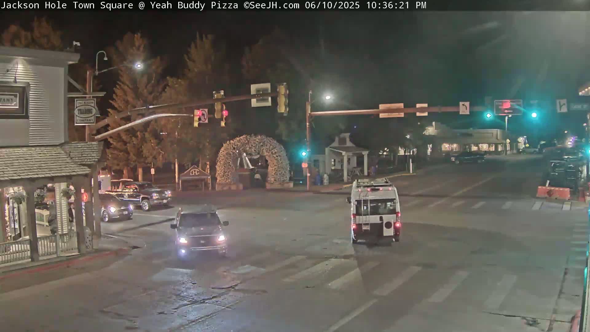 Jackson Hole, Jackson Town Square Live Cam - Jackson, Teton, Wyoming, USA