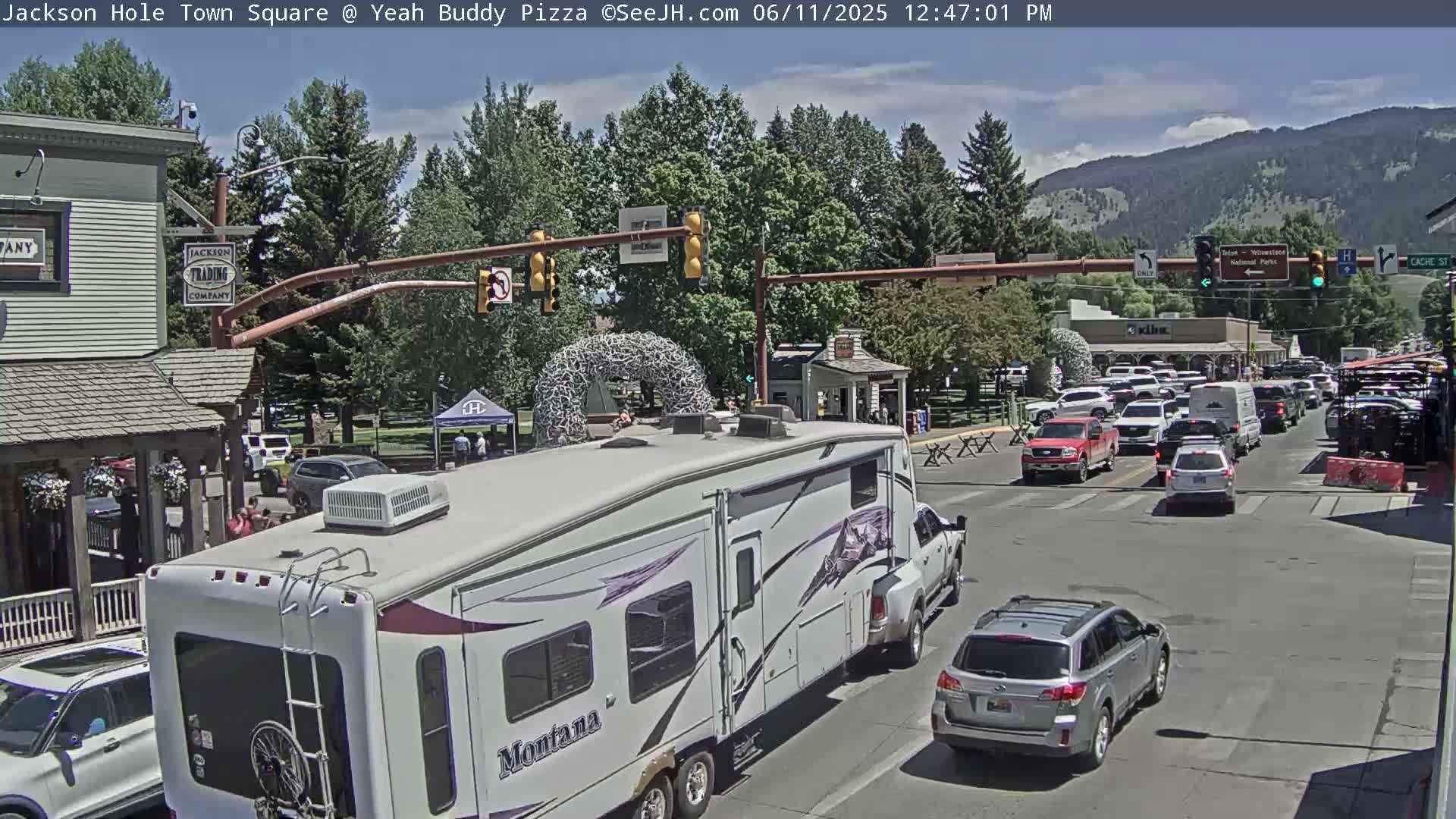 Jackson Hole, Jackson Town Square Live Cam - Jackson, Teton, Wyoming, USA