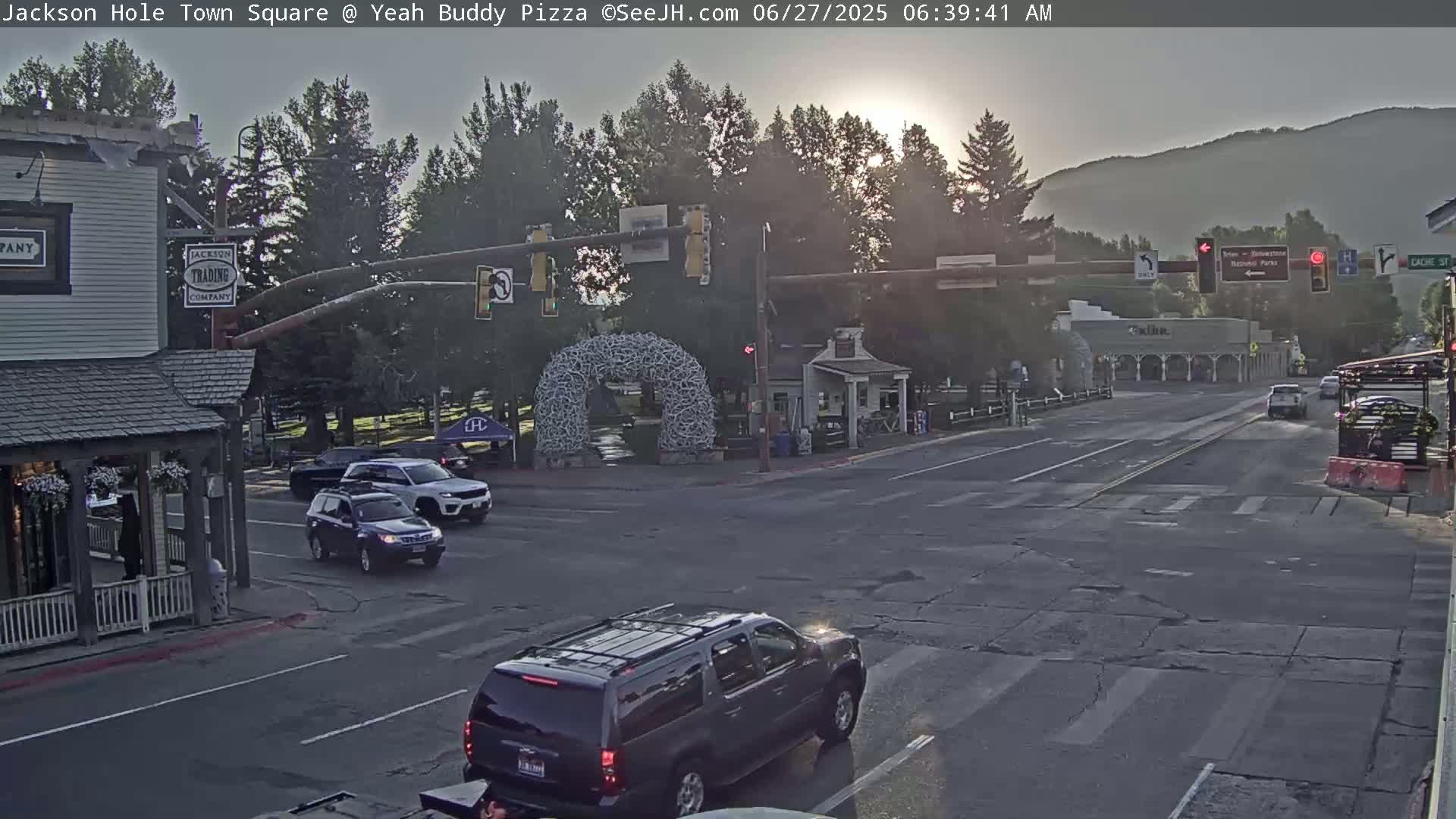 Jackson Hole, Jackson Town Square Live Cam - Jackson, Teton, Wyoming, USA