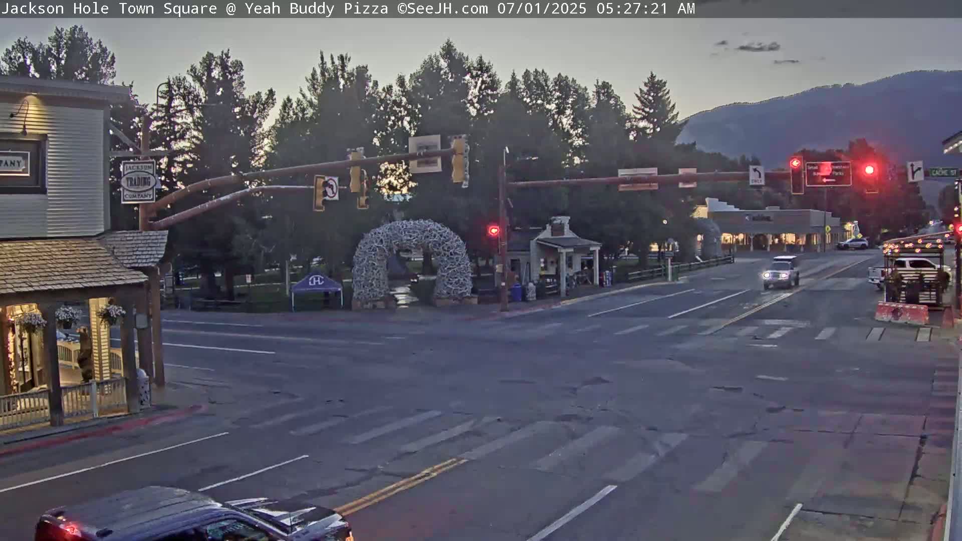Jackson Hole, Jackson Town Square Live Cam - Jackson, Teton, Wyoming, USA