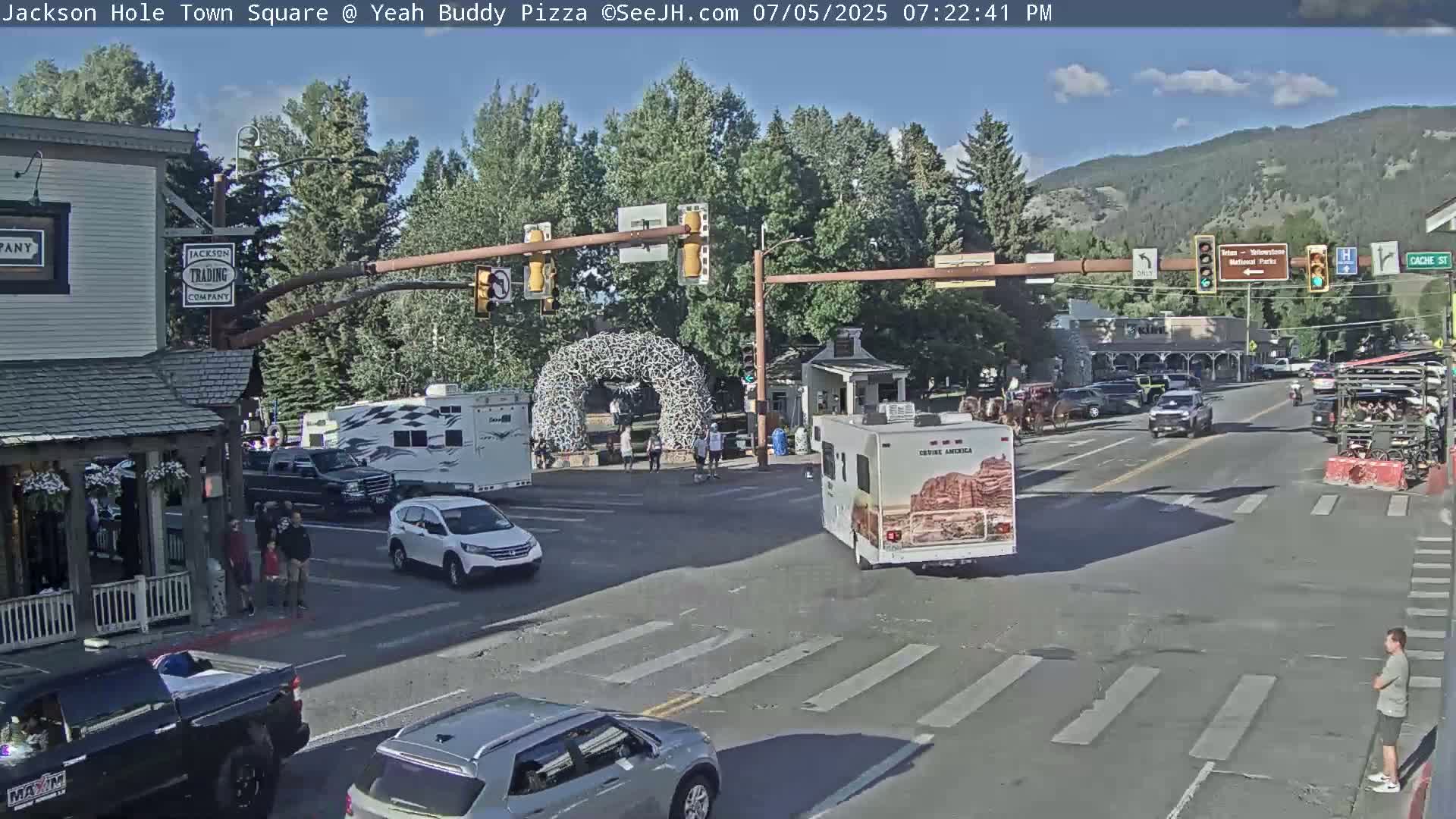 Jackson Hole, Jackson Town Square Live Cam - Jackson, Teton, Wyoming, USA