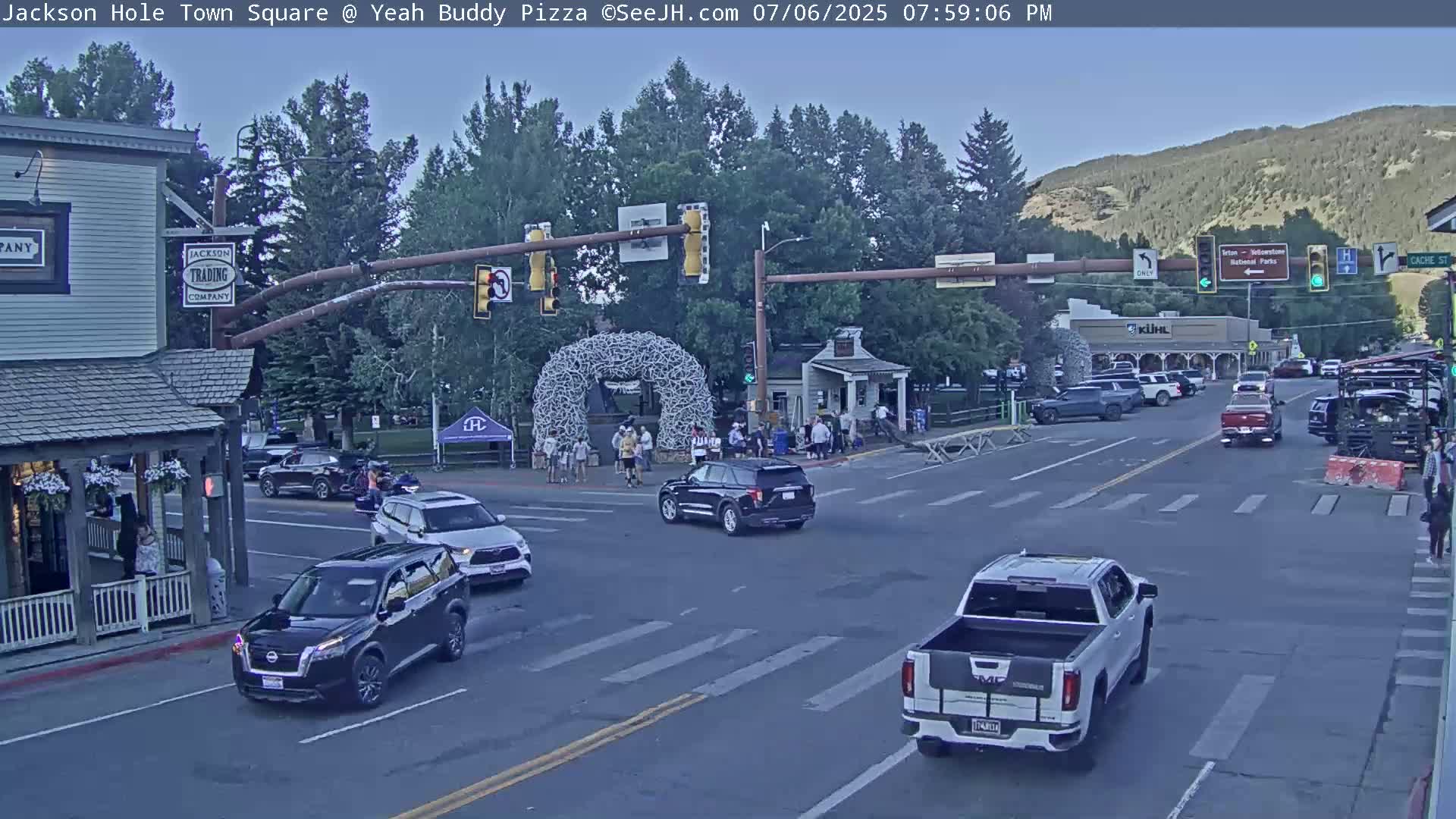 Jackson Hole, Jackson Town Square Live Cam - Jackson, Teton, Wyoming, USA