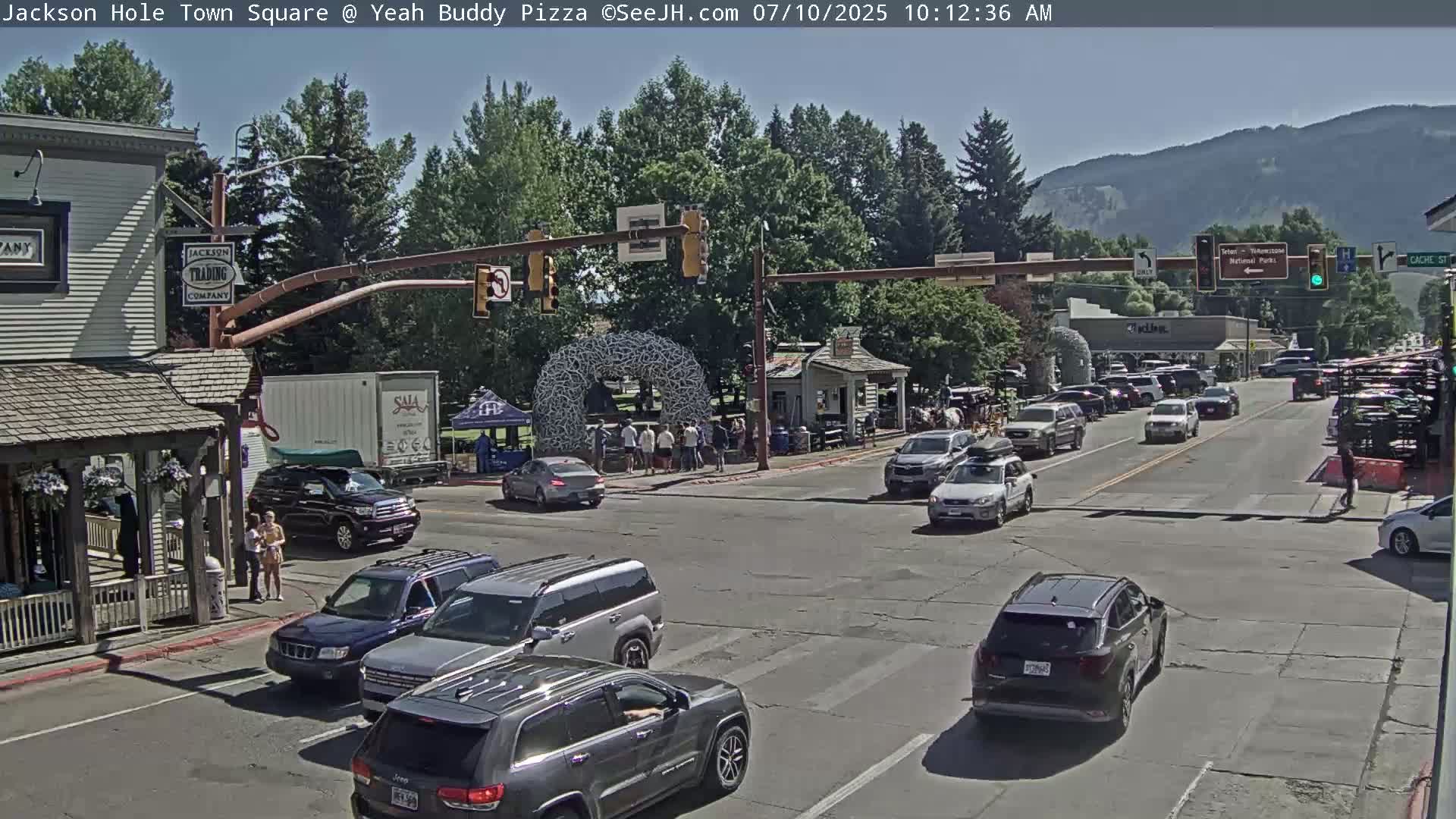Jackson Hole, Jackson Town Square Live Cam - Jackson, Teton, Wyoming, USA