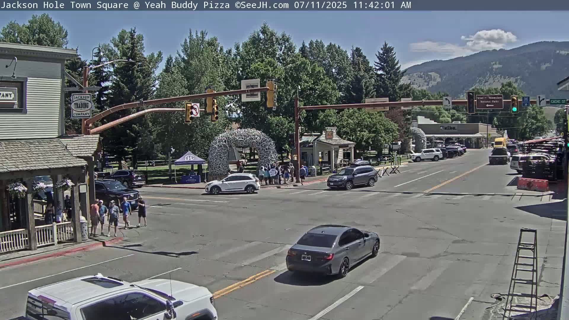 Jackson Hole, Jackson Town Square Live Cam - Jackson, Teton, Wyoming, USA