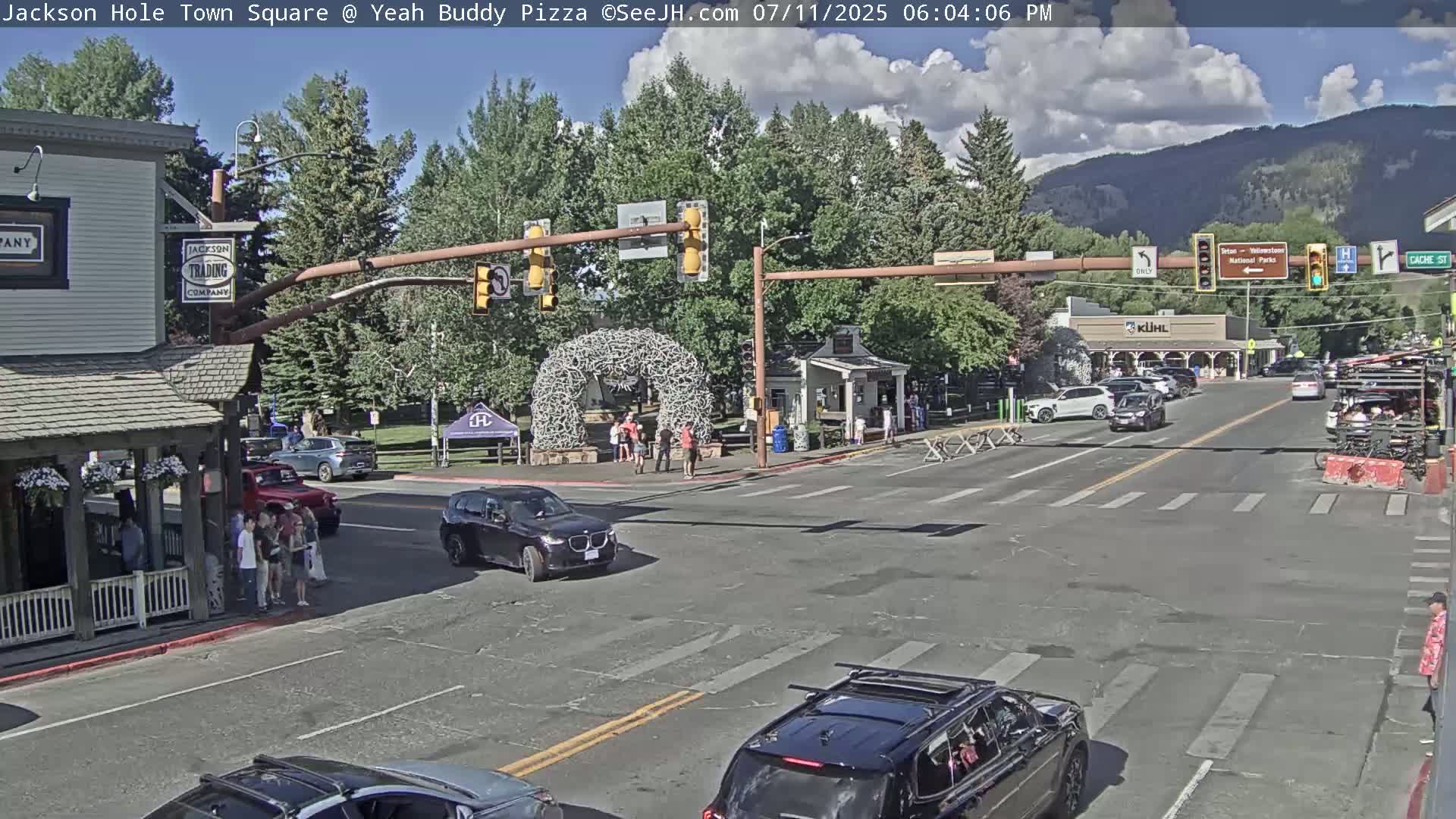 Jackson Hole, Jackson Town Square Live Cam - Jackson, Teton, Wyoming, USA