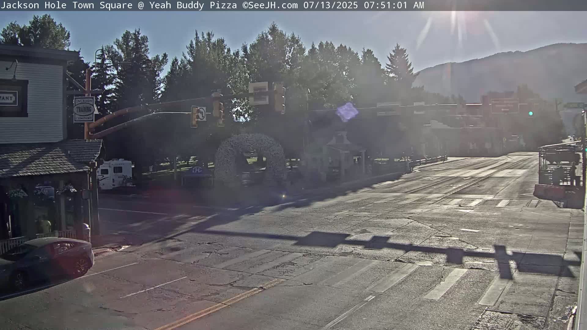 Jackson Hole, Jackson Town Square Live Cam - Jackson, Teton, Wyoming, USA