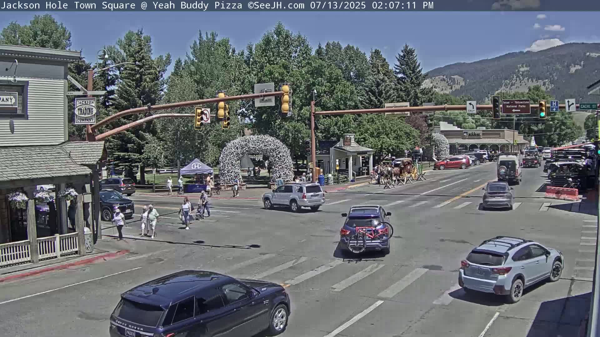 Jackson Hole, Jackson Town Square Live Cam - Jackson, Teton, Wyoming, USA