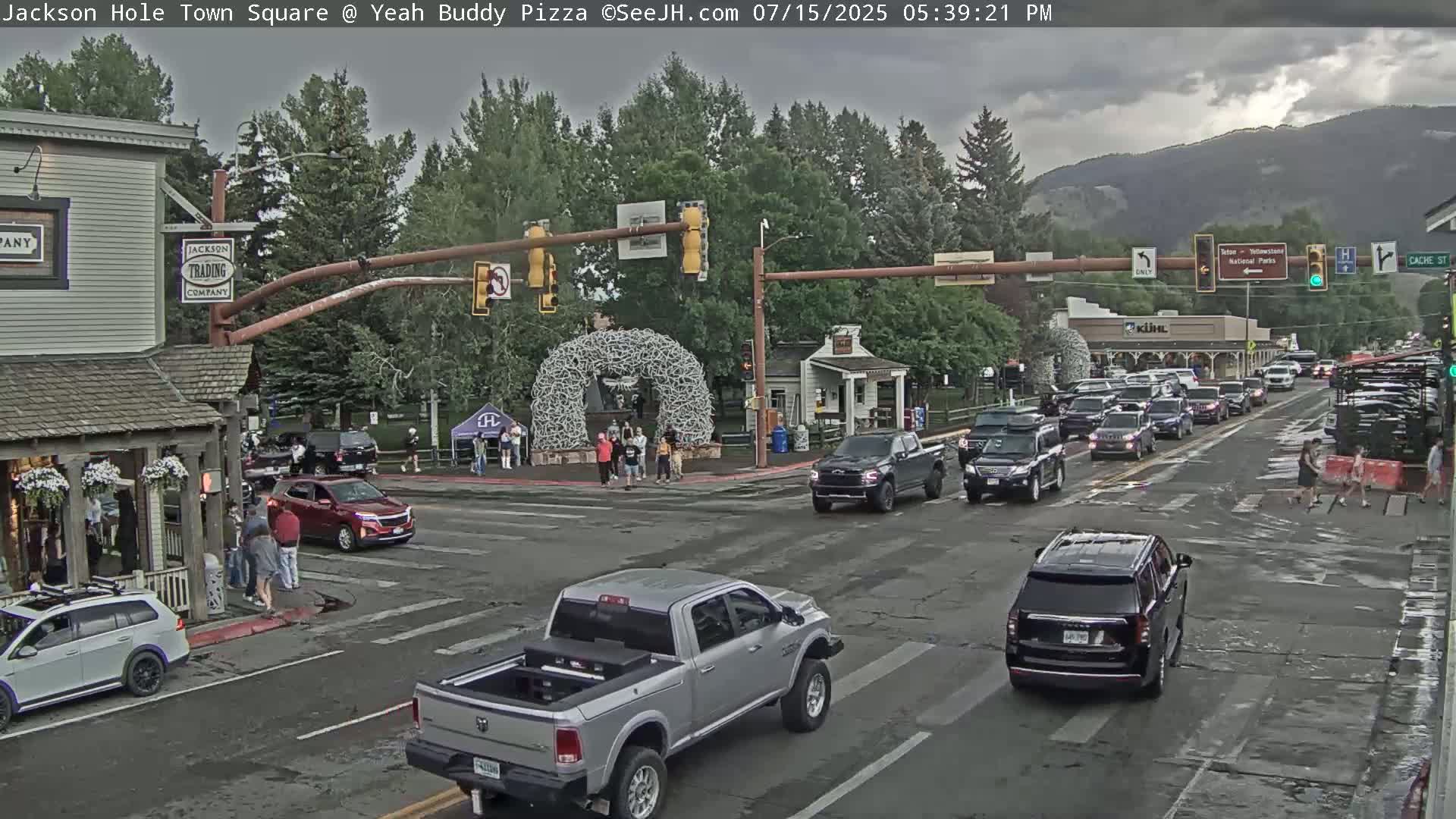 Jackson Hole, Jackson Town Square Live Cam - Jackson, Teton, Wyoming, USA