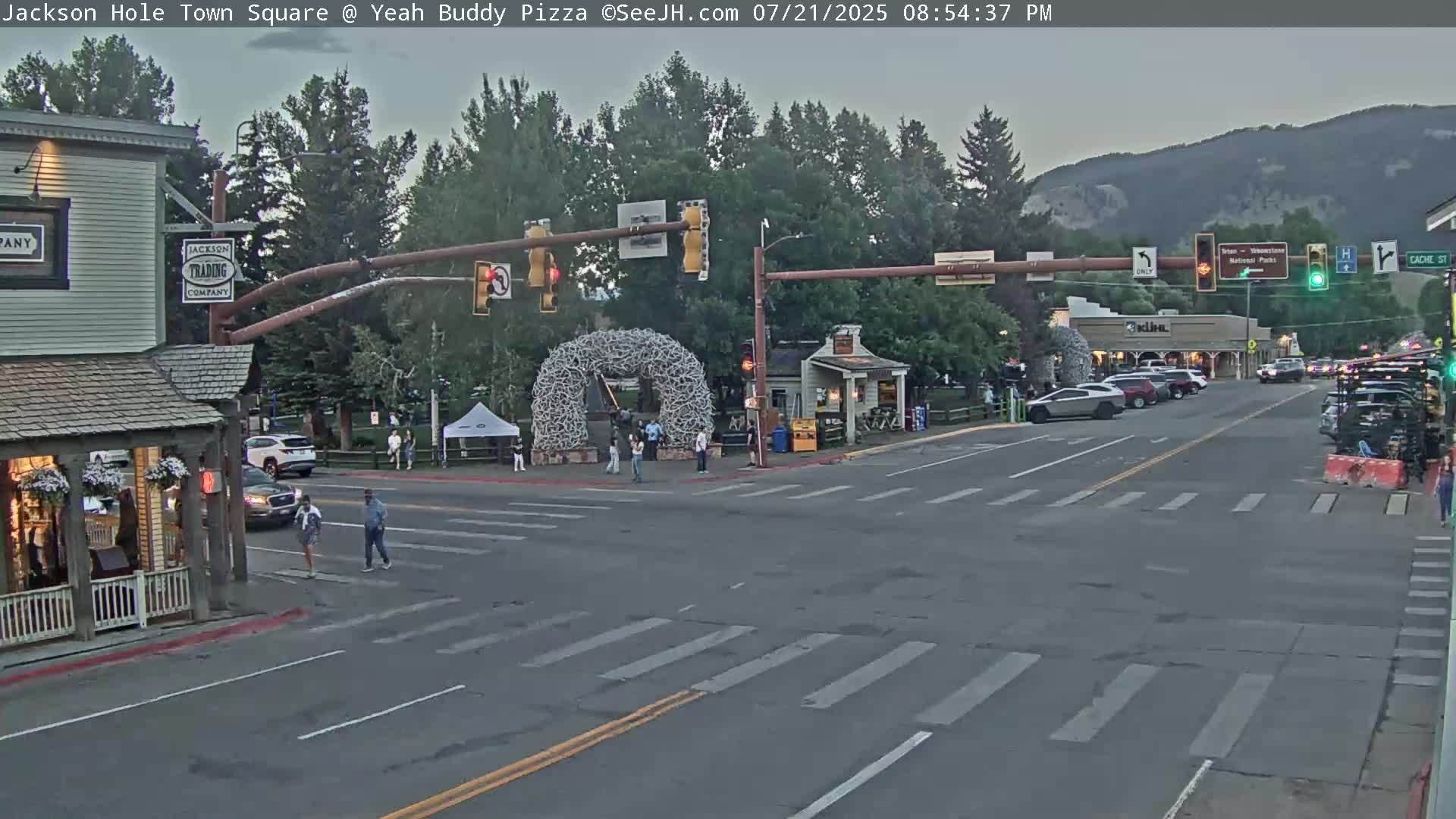 Jackson Hole, Jackson Town Square Live Cam - Jackson, Teton, Wyoming, USA