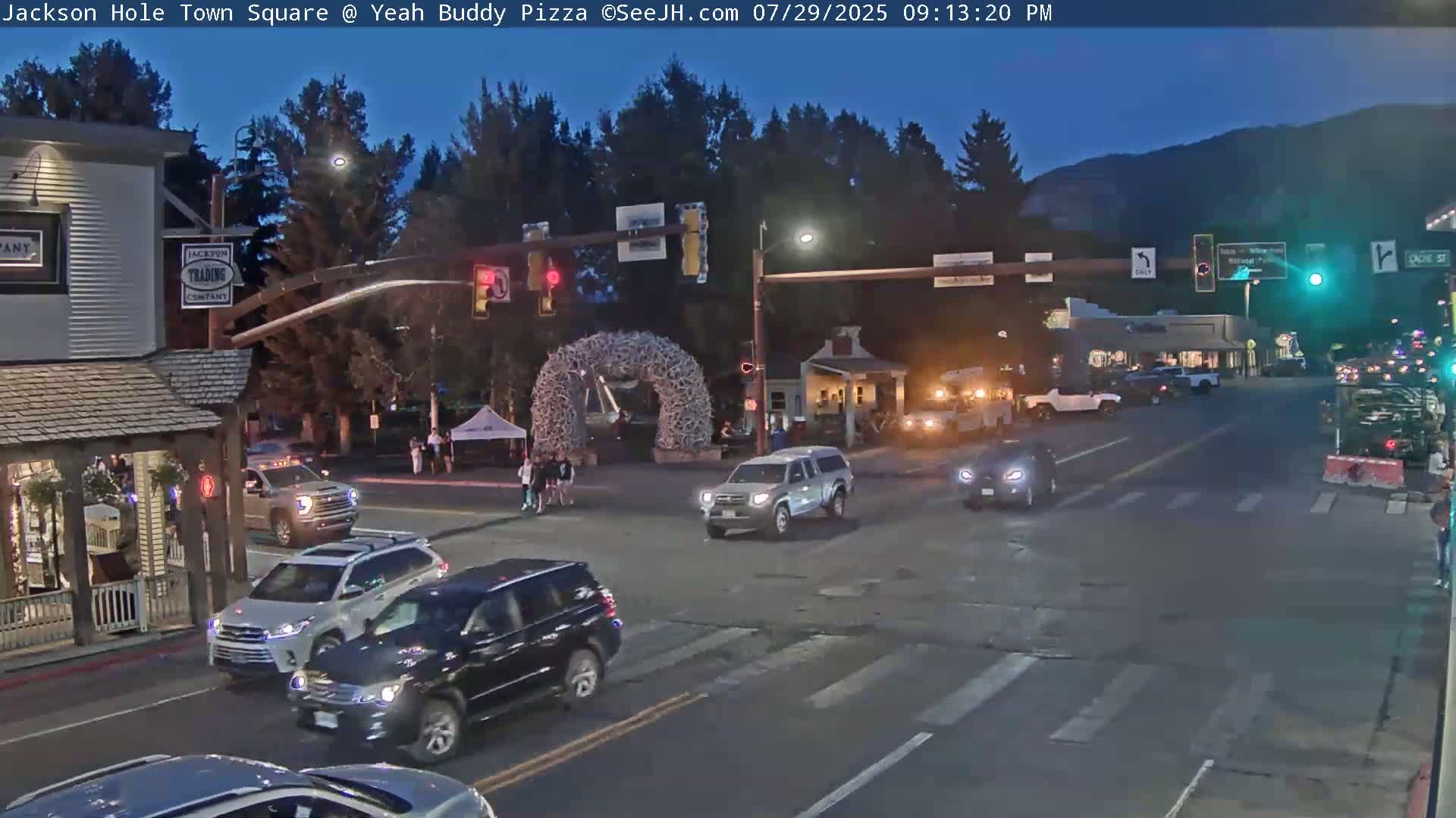Jackson Hole, Jackson Town Square Live Cam - Jackson, Teton, Wyoming, USA