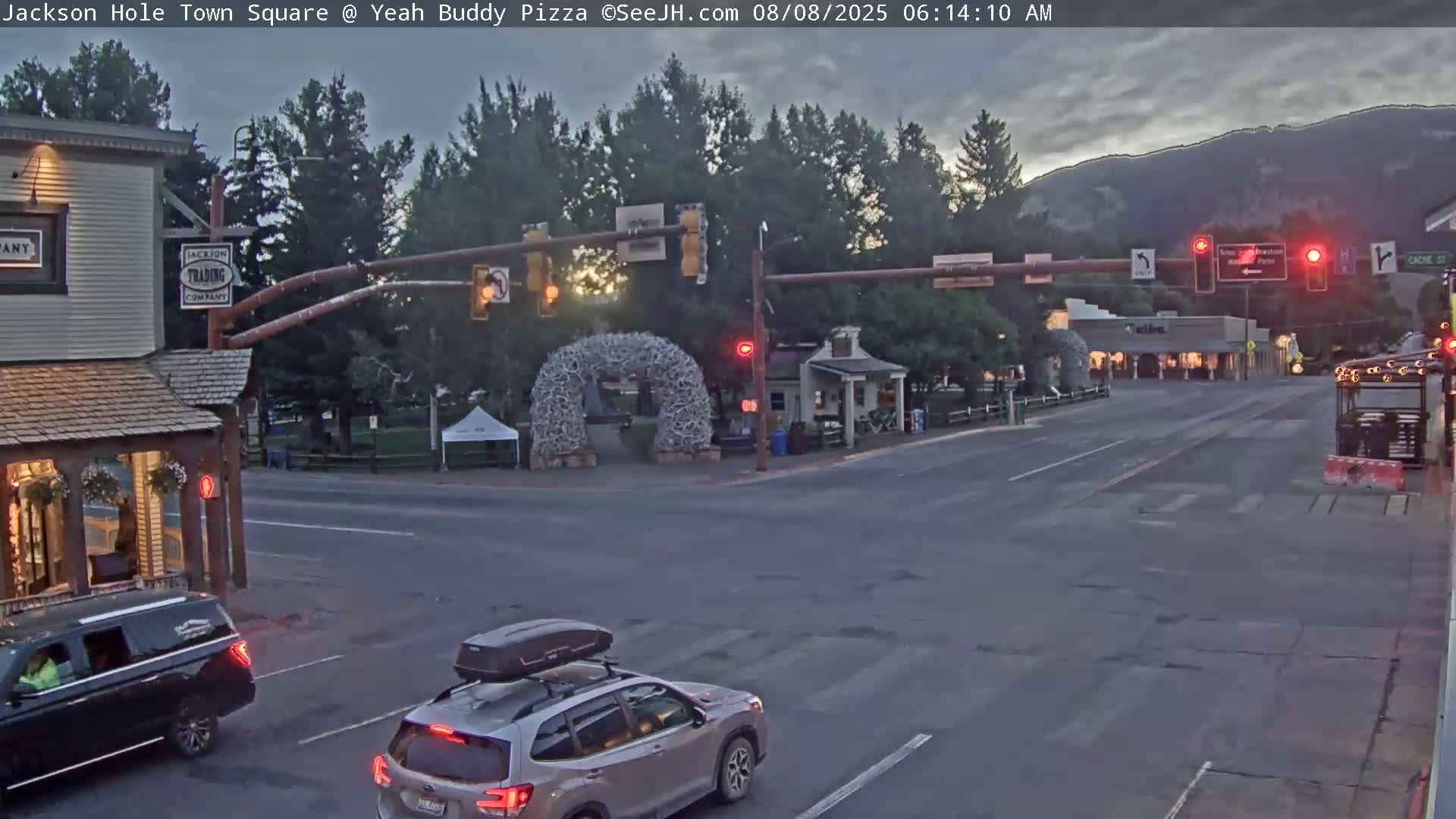 Jackson Hole, Jackson Town Square Live Cam - Jackson, Teton, Wyoming, USA