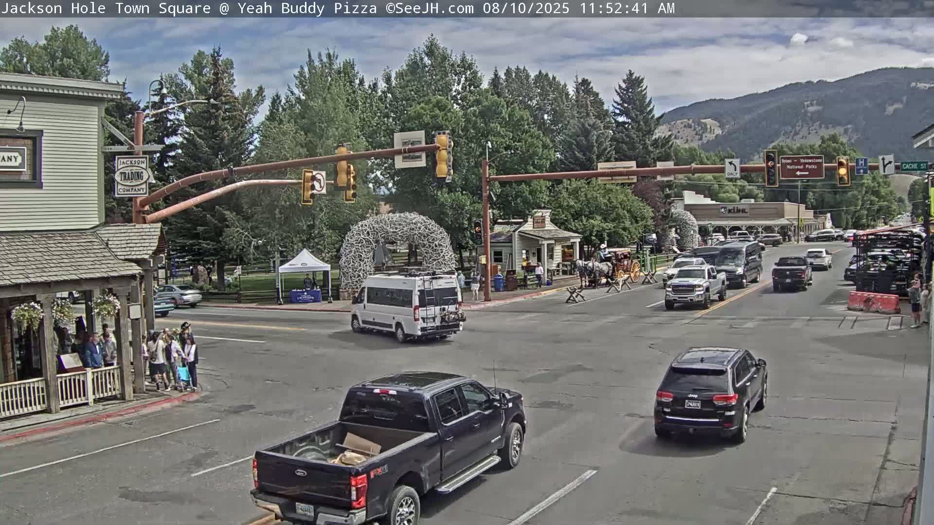 Jackson Hole, Jackson Town Square Live Cam - Jackson, Teton, Wyoming, USA