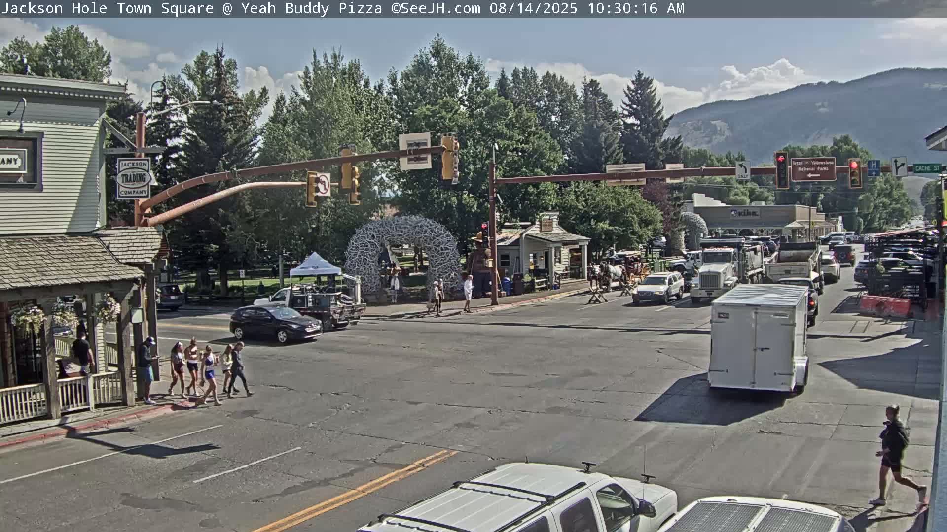 Jackson Hole, Jackson Town Square Live Cam - Jackson, Teton, Wyoming, USA