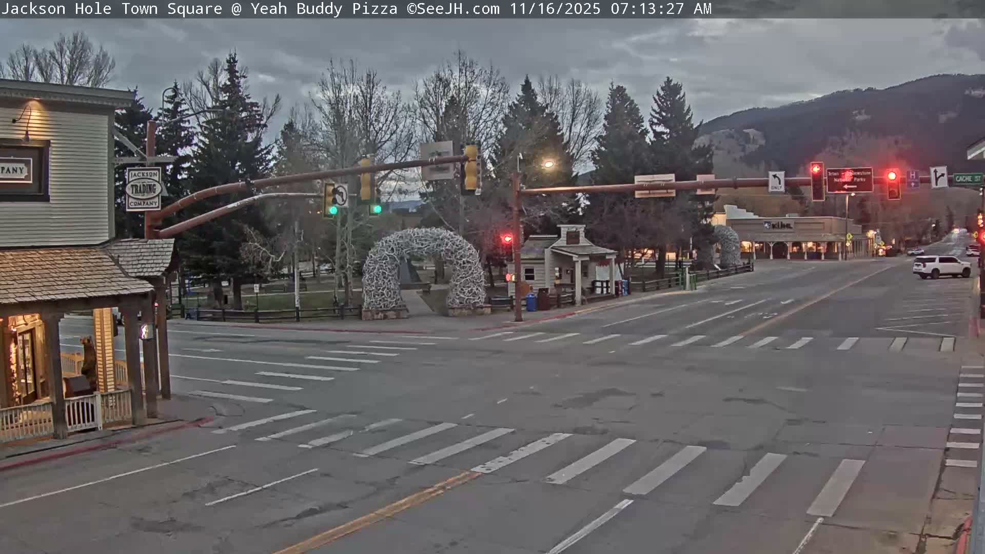 Jackson Hole, Jackson Town Square Live Cam - Jackson, Teton, Wyoming, USA