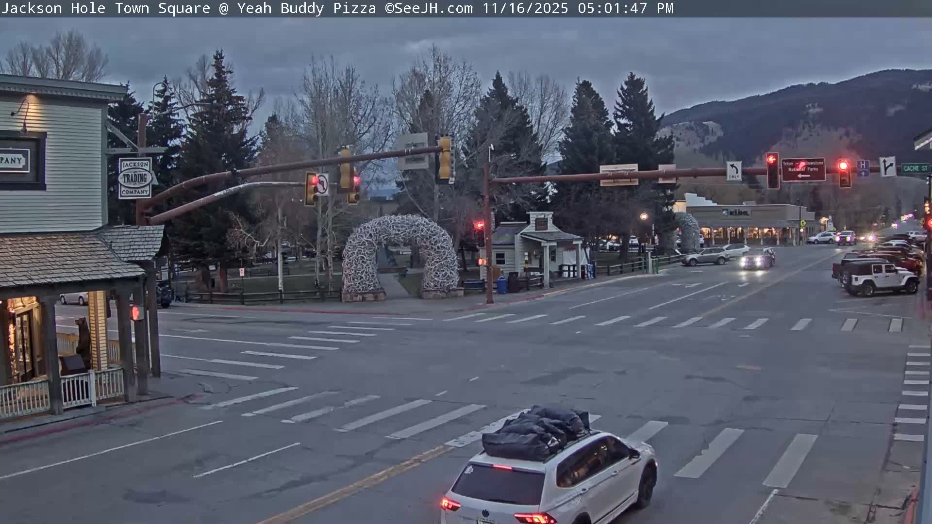 Jackson Hole, Jackson Town Square Live Cam - Jackson, Teton, Wyoming, USA