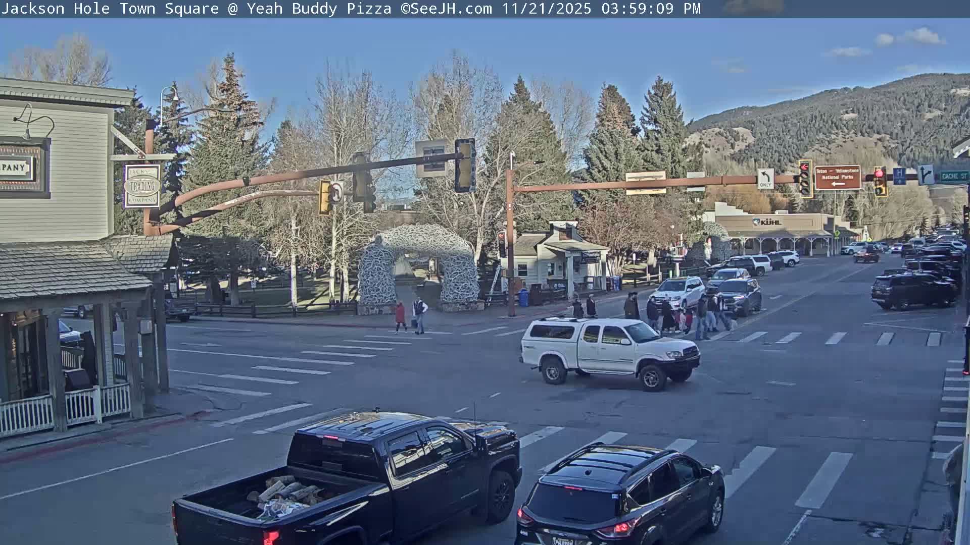 Jackson Hole, Jackson Town Square Live Cam - Jackson, Teton, Wyoming, USA