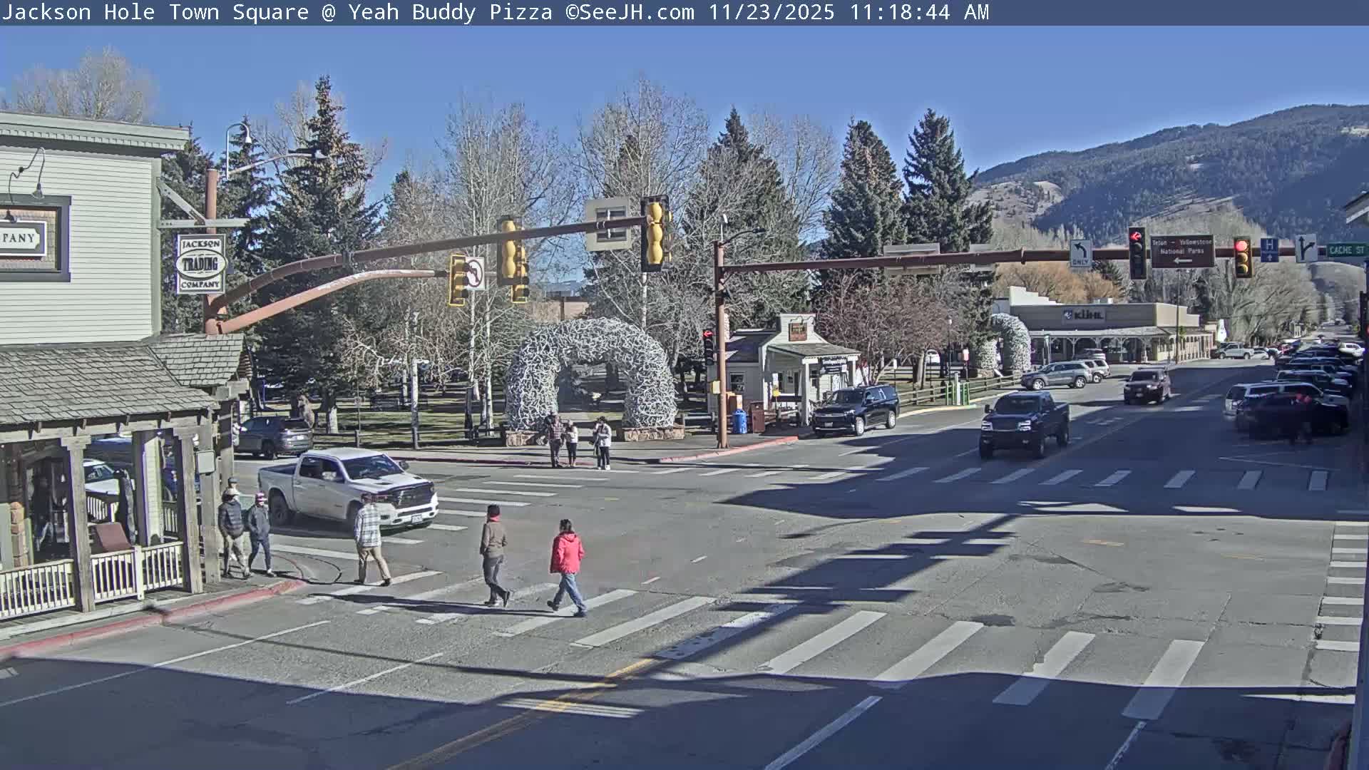 Jackson Hole, Jackson Town Square Live Cam - Jackson, Teton, Wyoming, USA