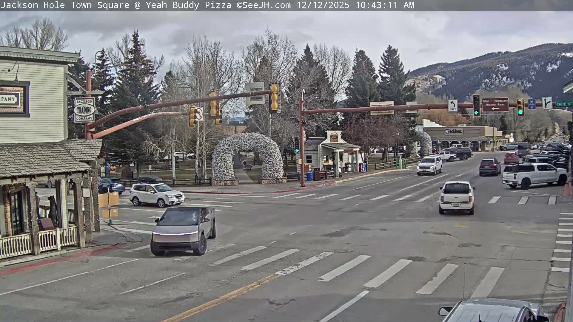 Jackson Hole, Jackson Town Square Live Cam - Jackson, Teton, Wyoming, USA