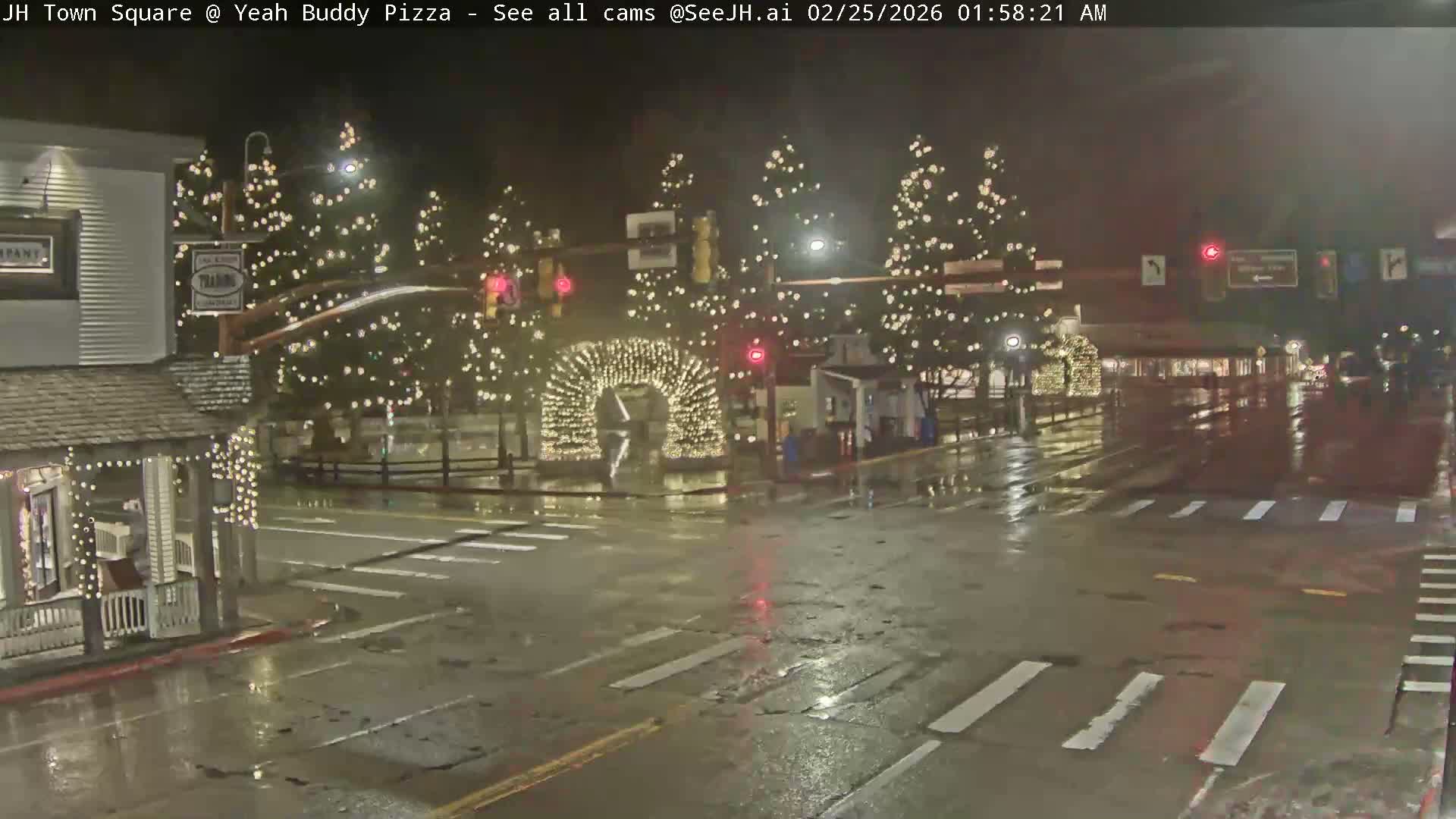Jackson Hole, Jackson Town Square Live Cam - Jackson, Teton, Wyoming, USA
