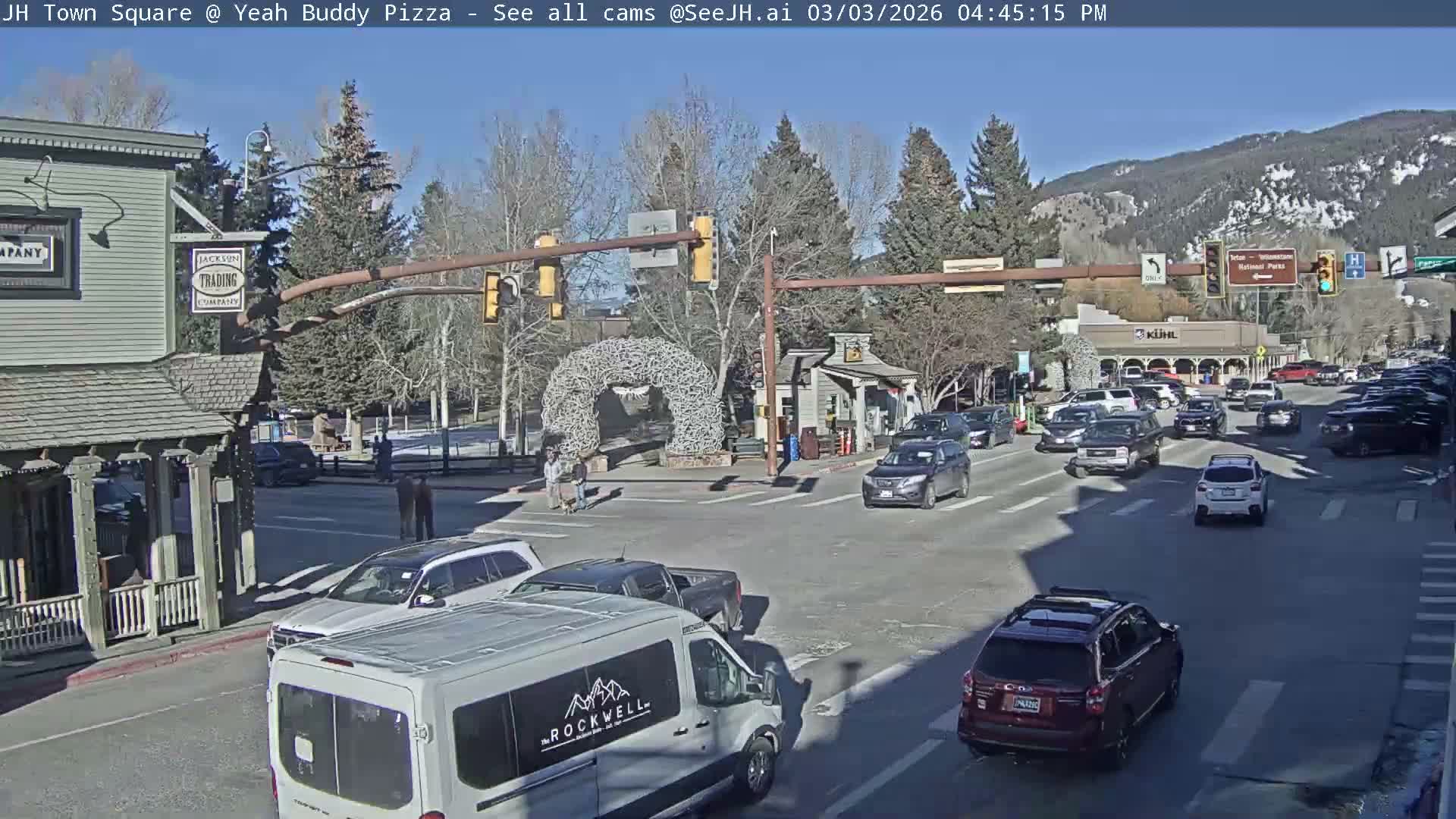Jackson Hole, Jackson Town Square Live Cam - Jackson, Teton, Wyoming, USA