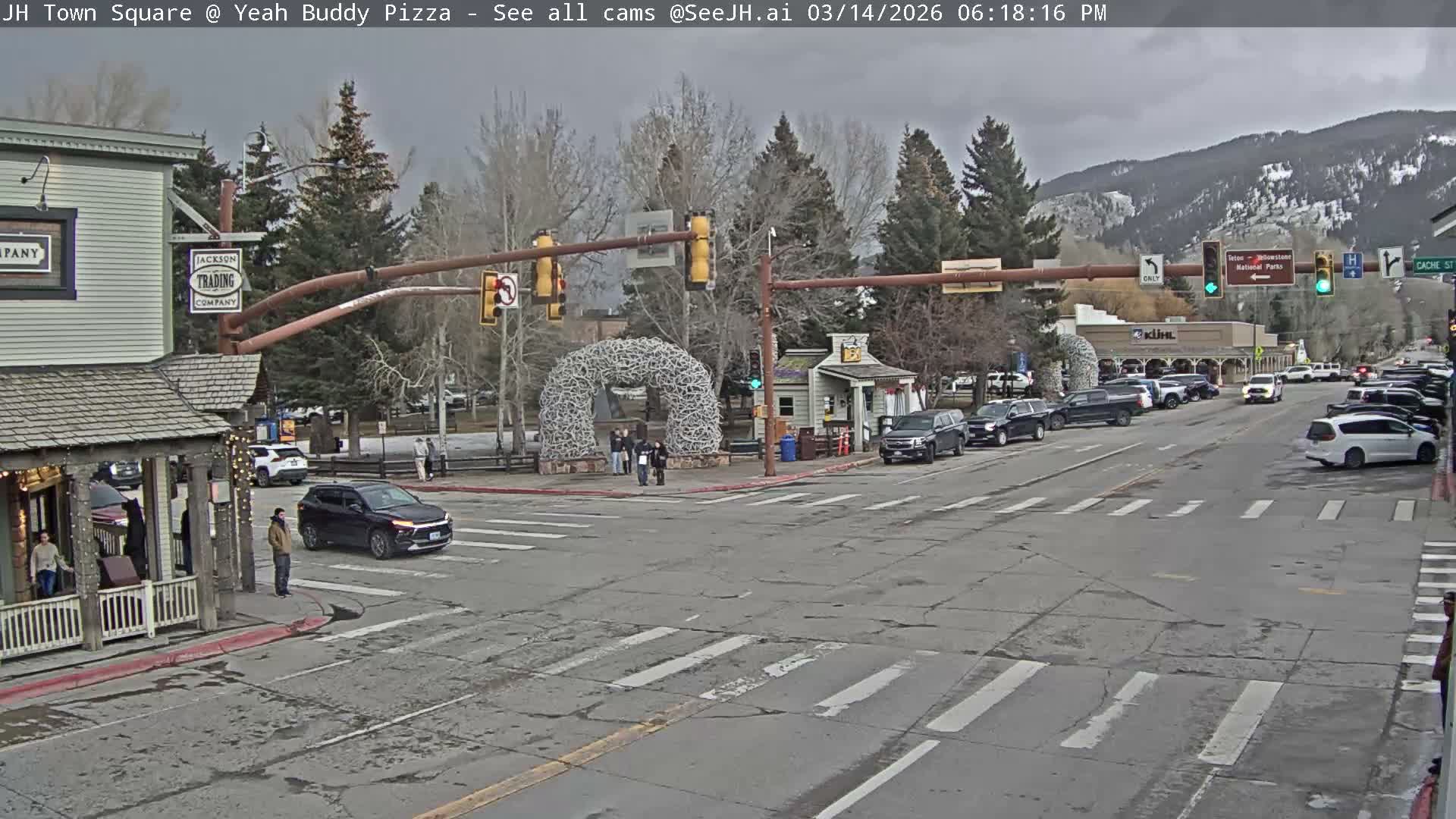 Jackson Hole, Jackson Town Square Live Cam - Jackson, Teton, Wyoming, USA