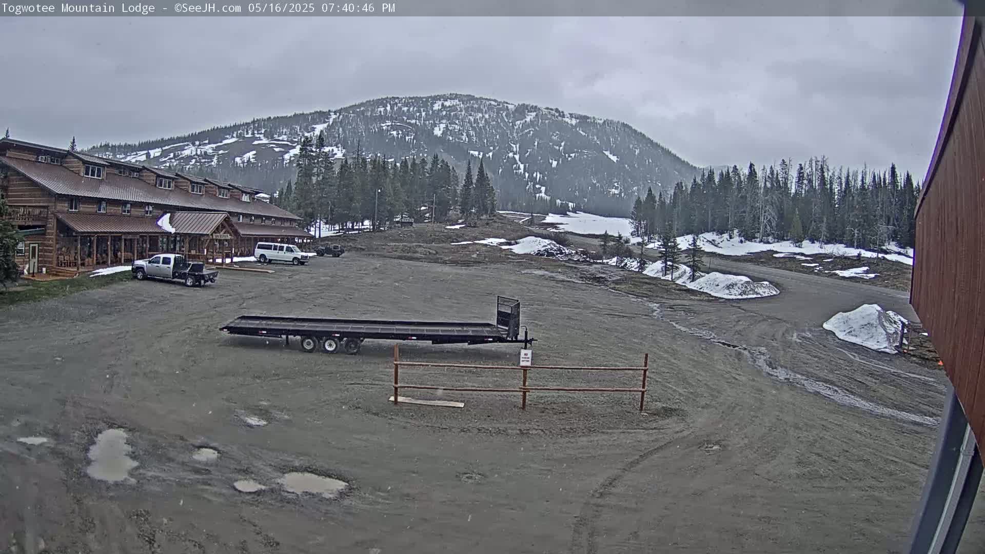 Togwotee Mountain & Mountain Lodge Live Cam - Moran, Teton, Wyoming, USA