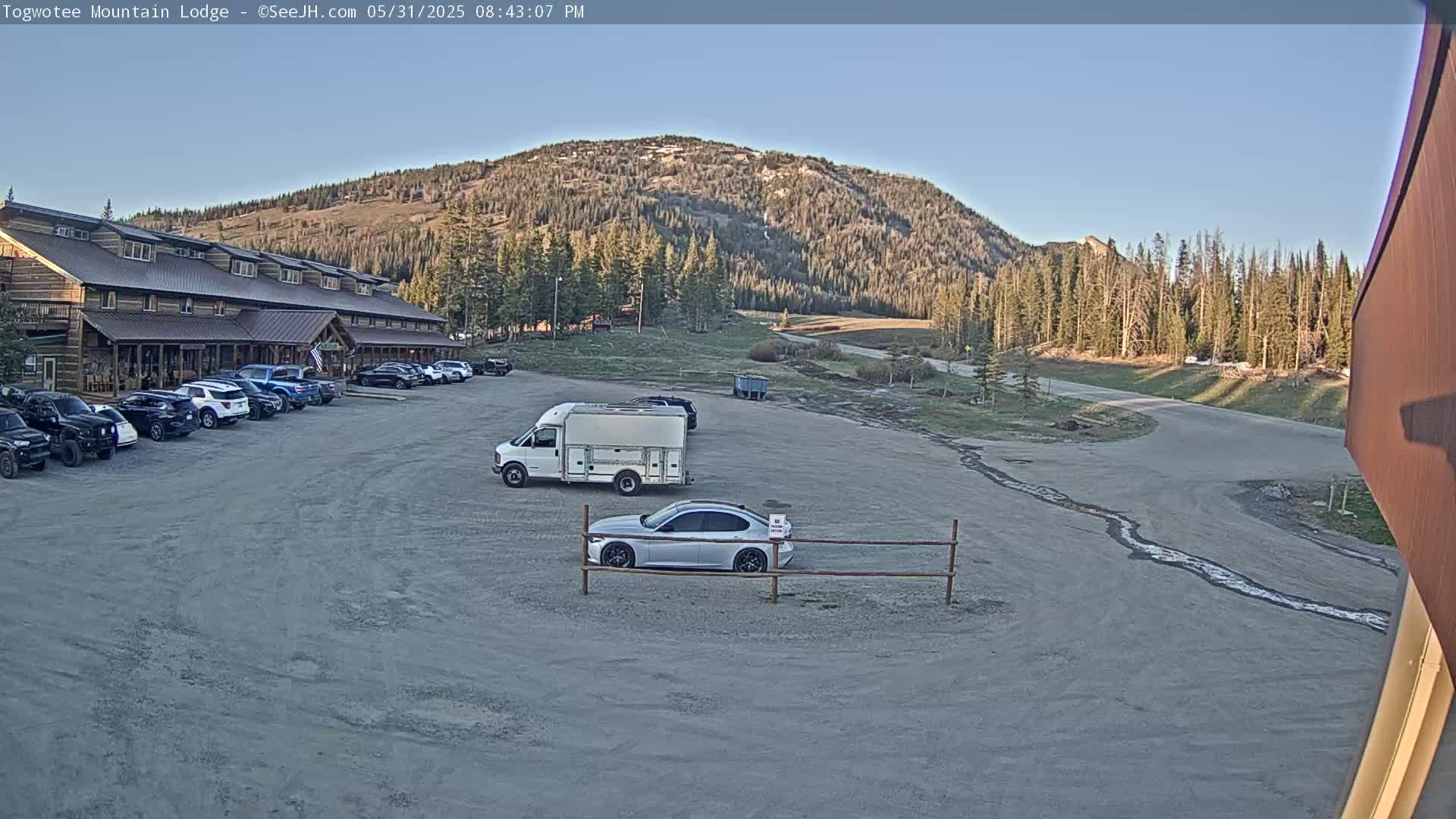 Togwotee Mountain & Mountain Lodge Live Cam - Moran, Teton, Wyoming, USA