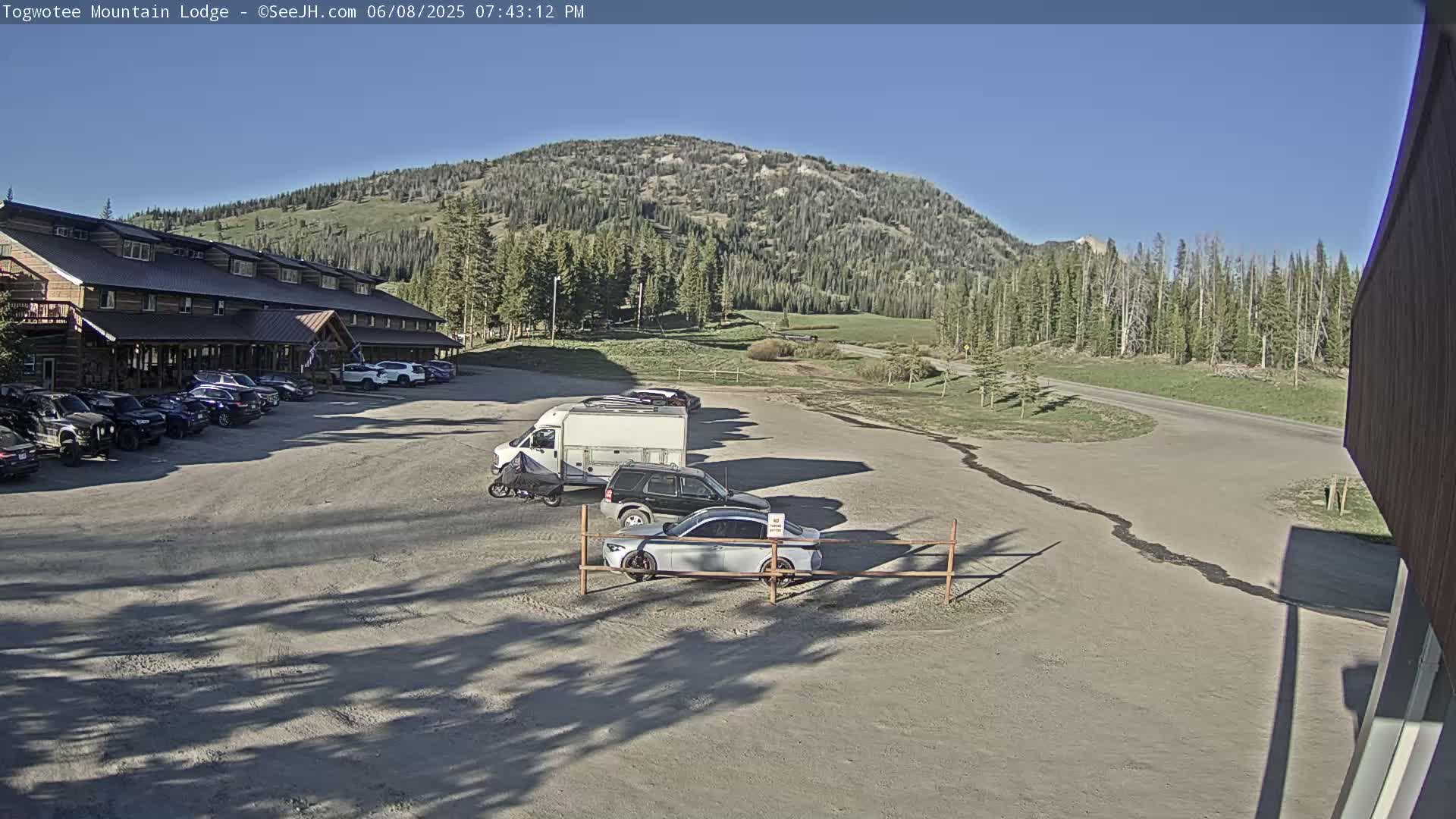 Togwotee Mountain & Mountain Lodge Live Cam - Moran, Teton, Wyoming, USA
