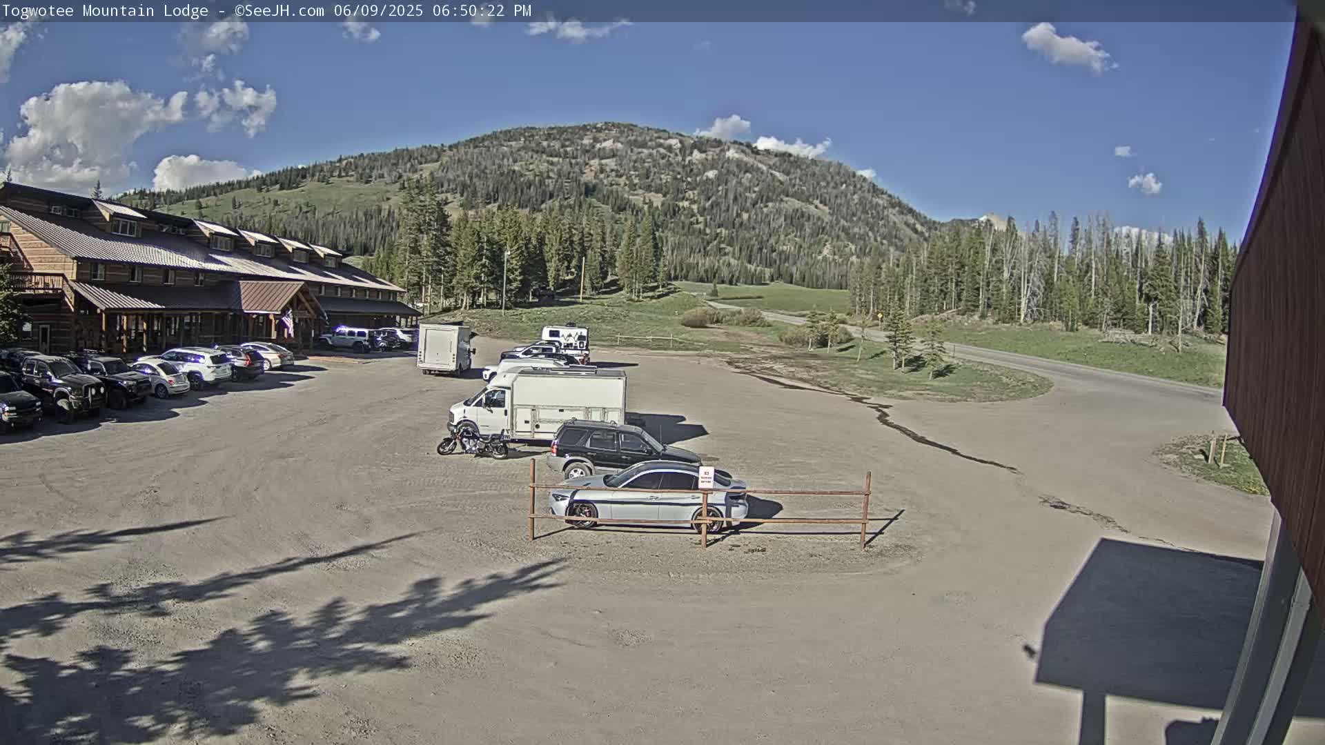 Togwotee Mountain & Mountain Lodge Live Cam - Moran, Teton, Wyoming, USA