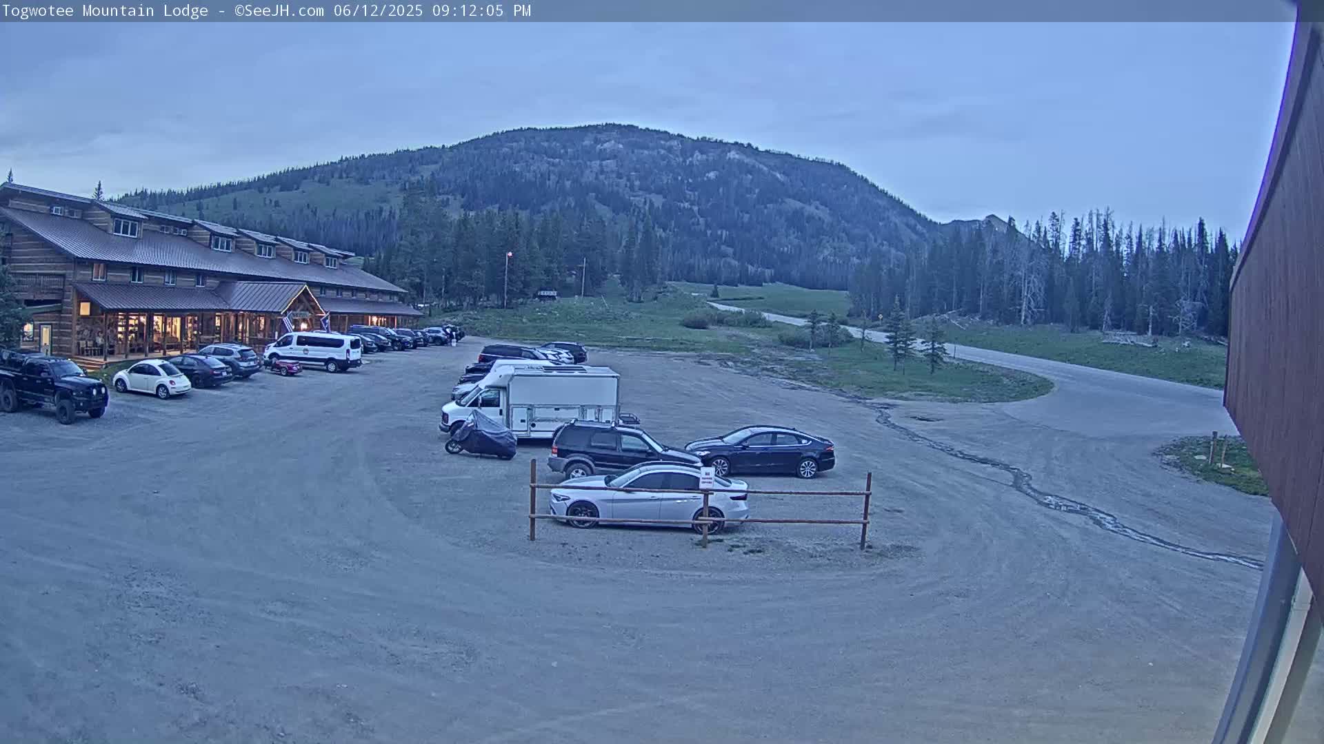 Togwotee Mountain & Mountain Lodge Live Cam - Moran, Teton, Wyoming, USA