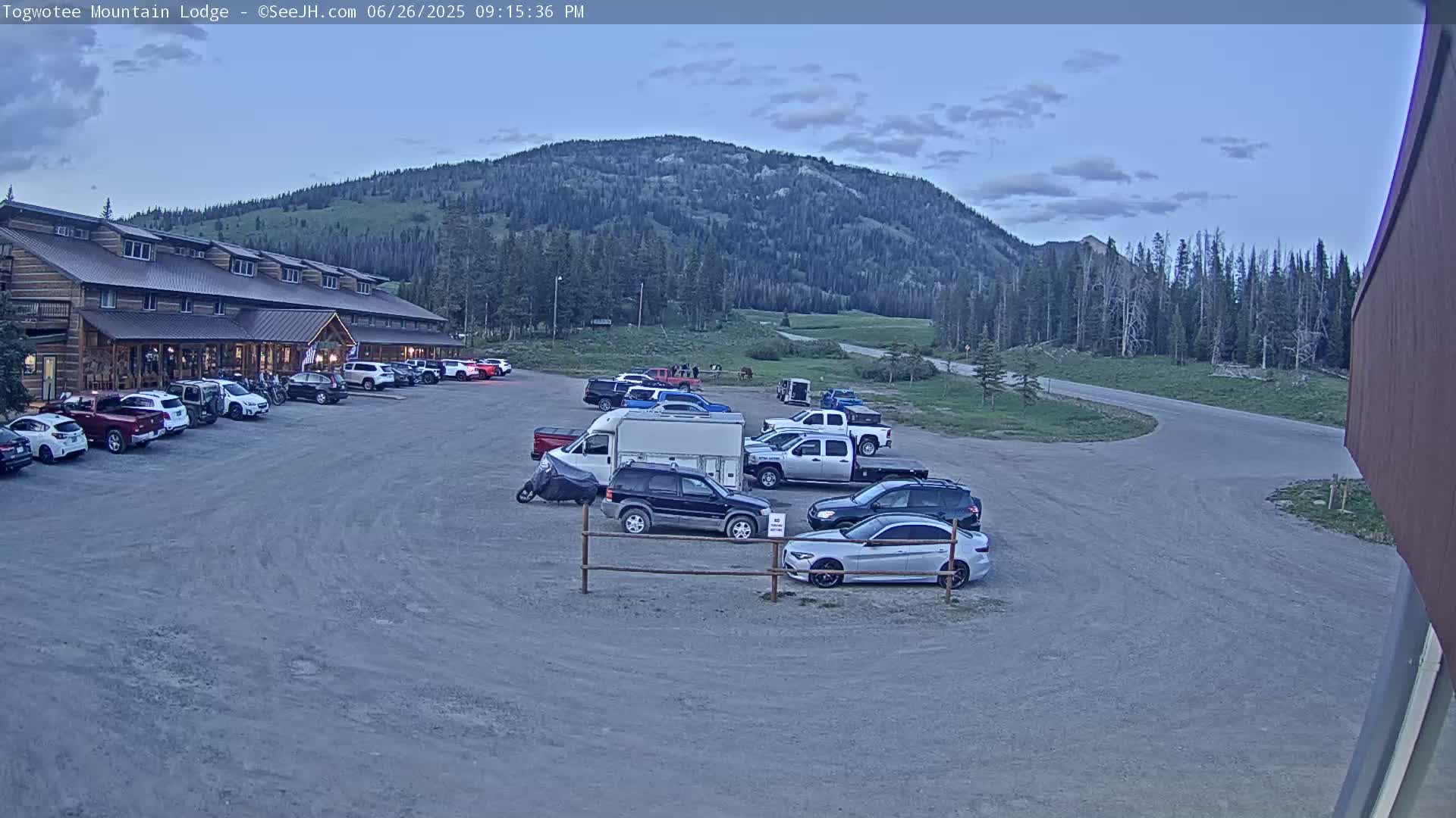 Togwotee Mountain & Mountain Lodge Live Cam - Moran, Teton, Wyoming, USA