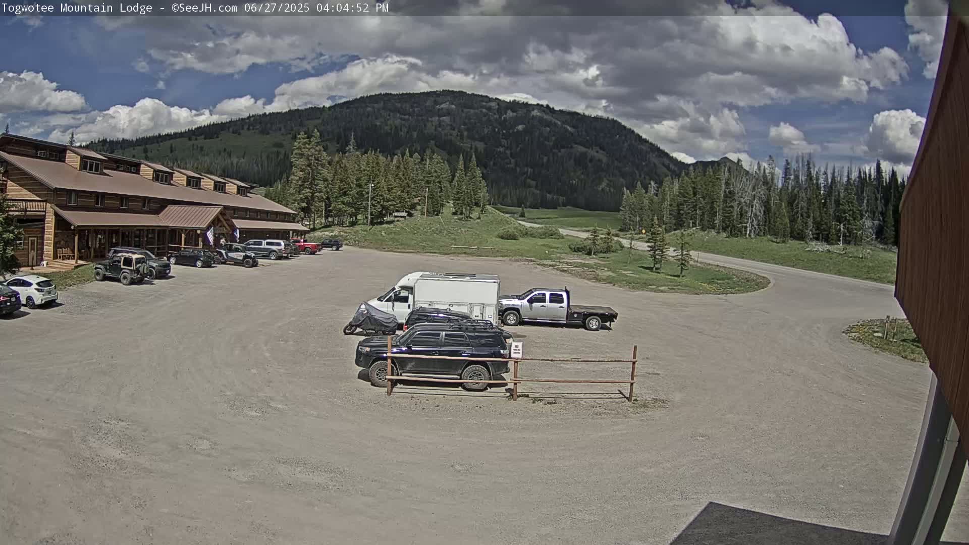 Togwotee Mountain & Mountain Lodge Live Cam - Moran, Teton, Wyoming, USA