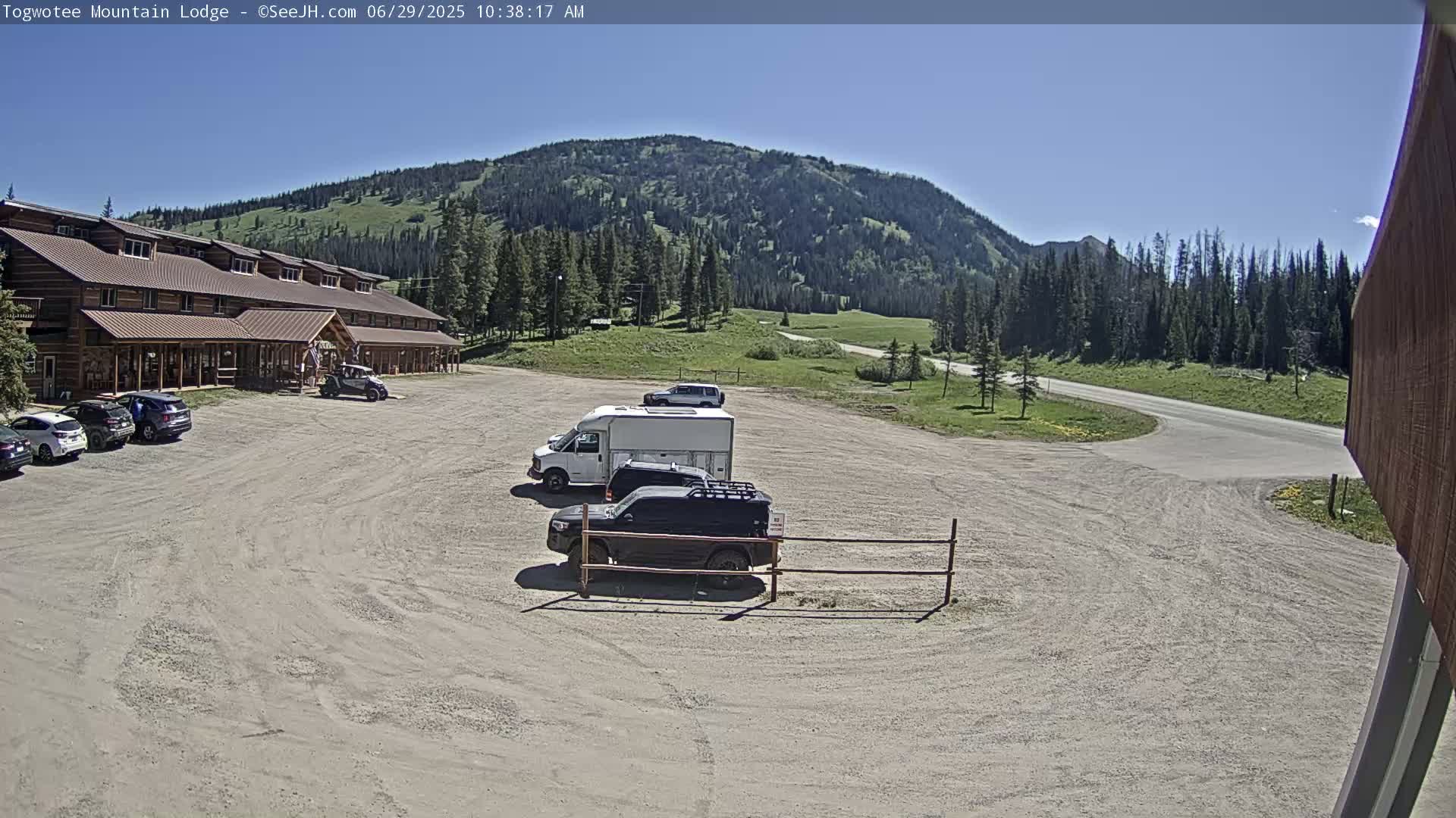Togwotee Mountain & Mountain Lodge Live Cam - Moran, Teton, Wyoming, USA