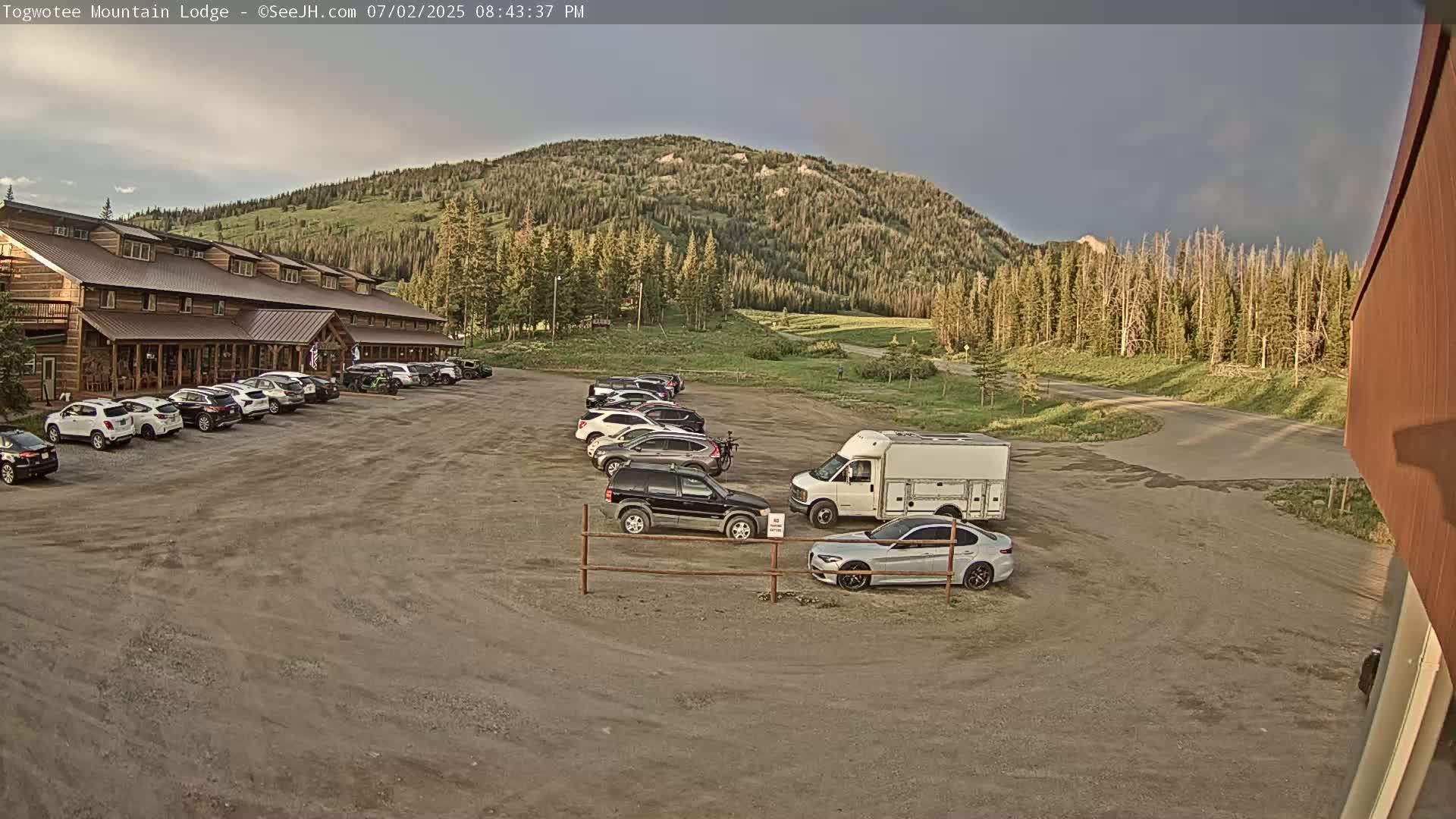 Togwotee Mountain & Mountain Lodge Live Cam - Moran, Teton, Wyoming, USA