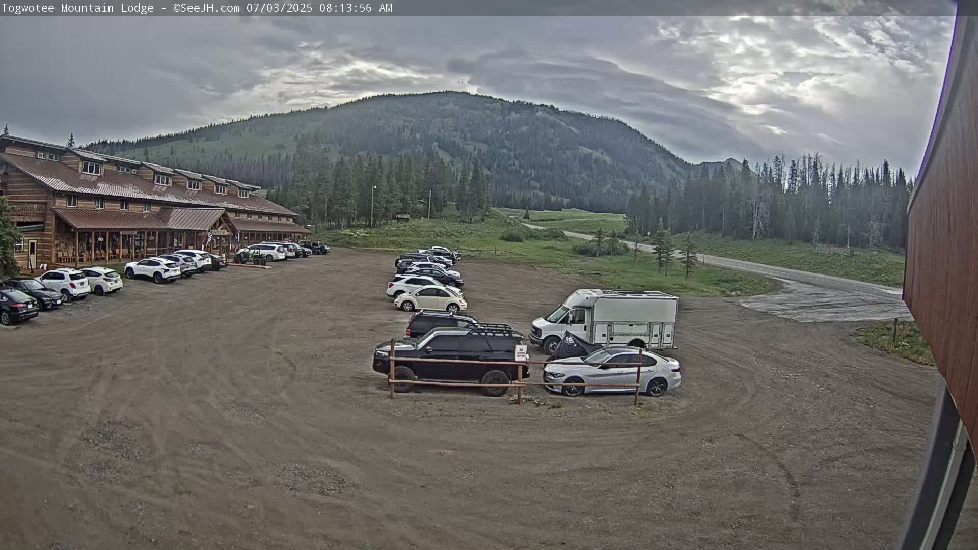 Togwotee Mountain & Mountain Lodge Live Cam - Moran, Teton, Wyoming, USA